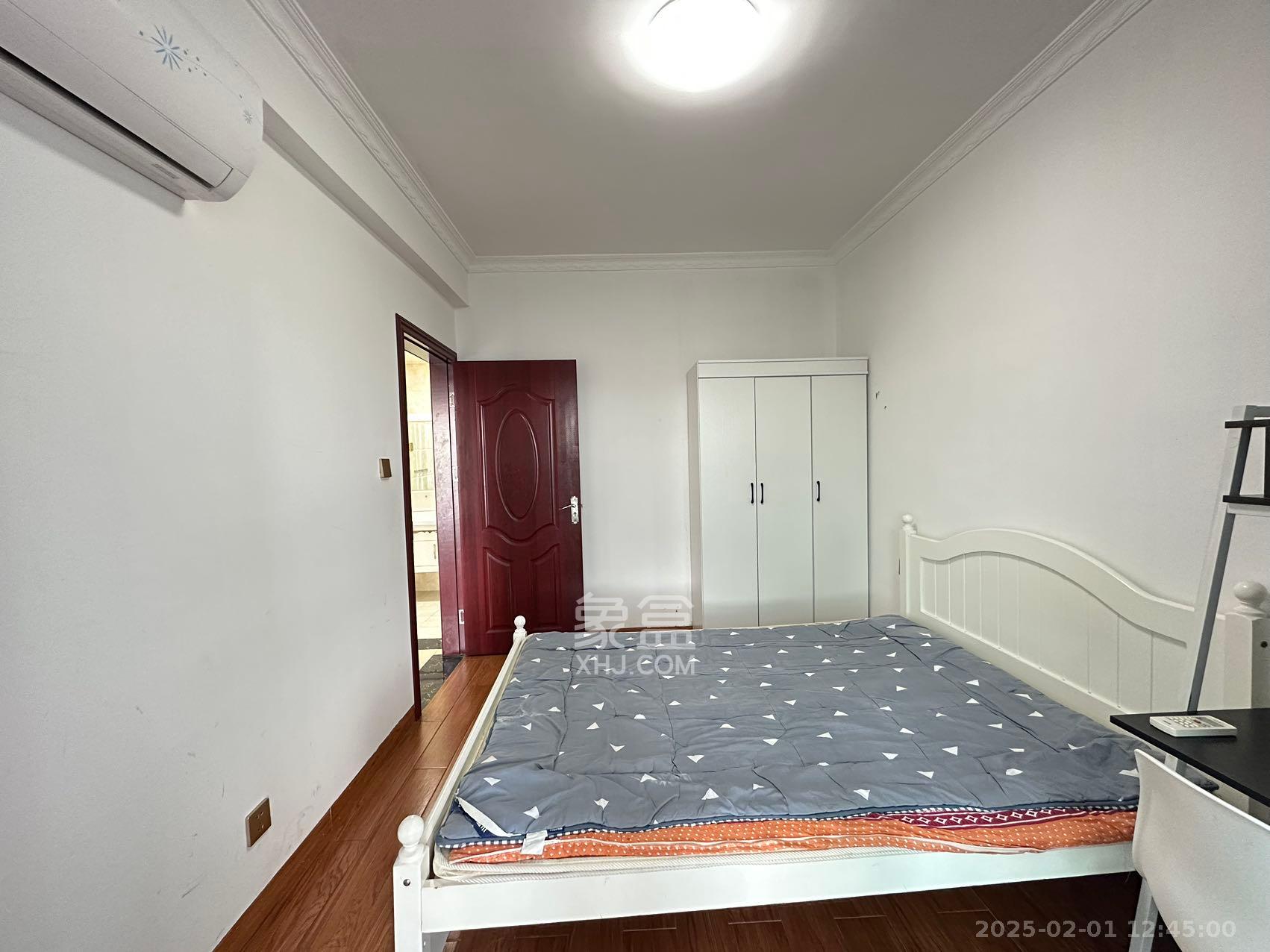 荣盛花语馨苑 2室2厅1卫 2300.0元/月 荣盛花语馨苑 2室2厅1卫 2300.0元/月室内图