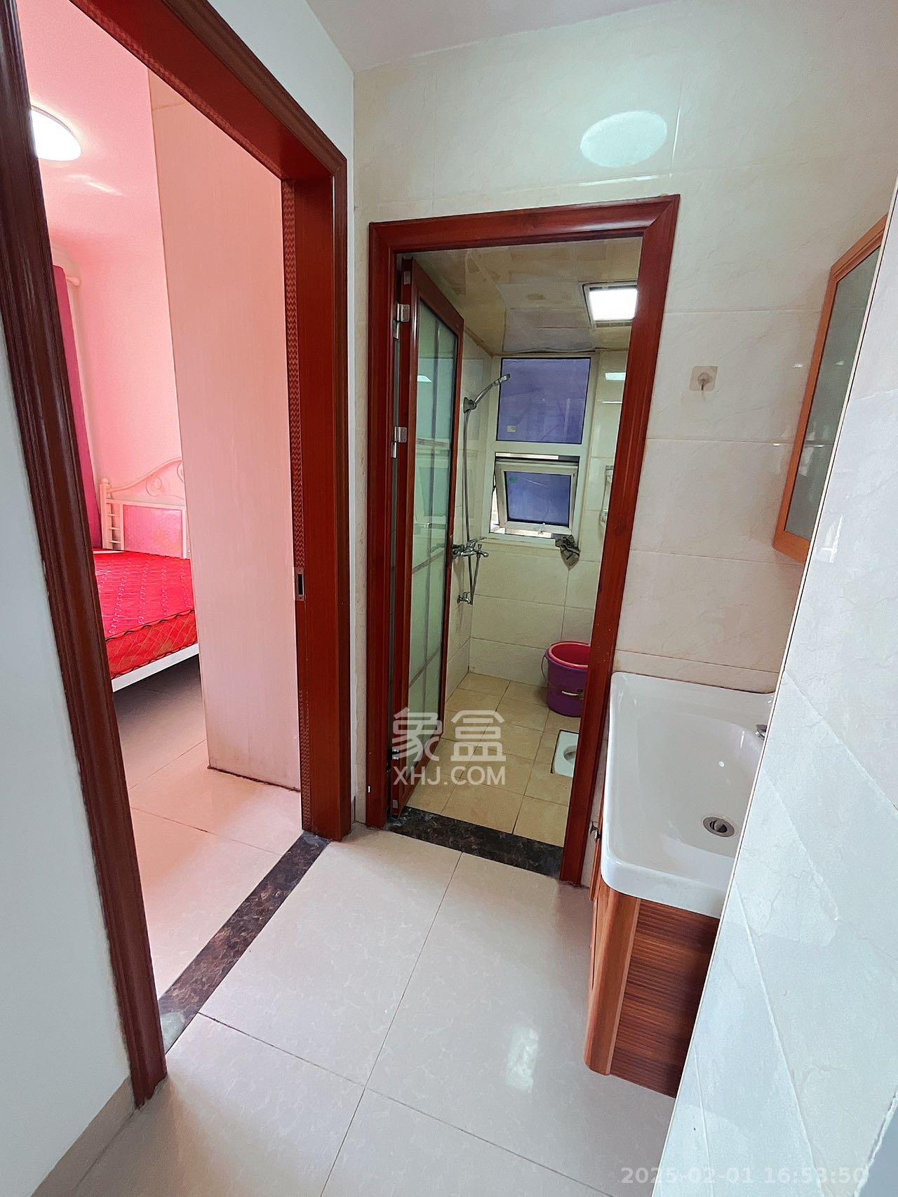 和康园小区 3室2厅1卫 1800.0元/月 和康园小区 3室2厅1卫 1800.0元/月室内图