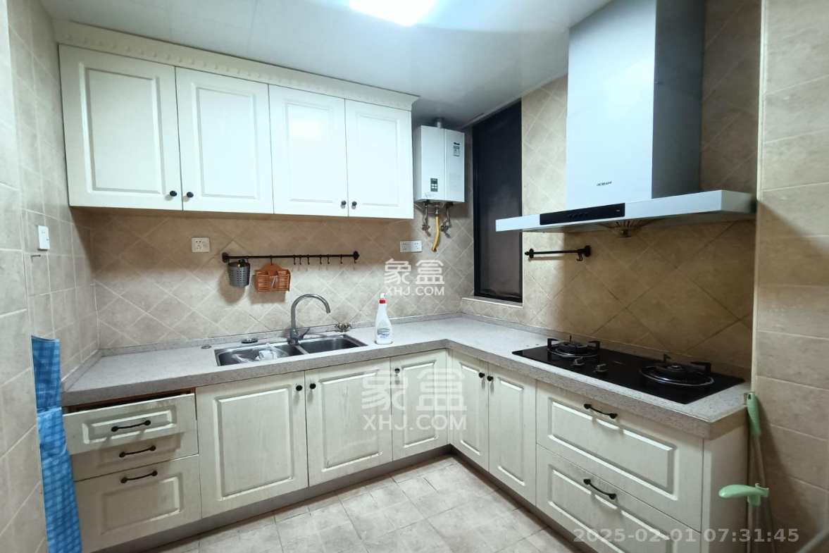 达美D6区 3室2厅1卫 2600.0元/月 达美D6区 3室2厅1卫 2600.0元/月室内图