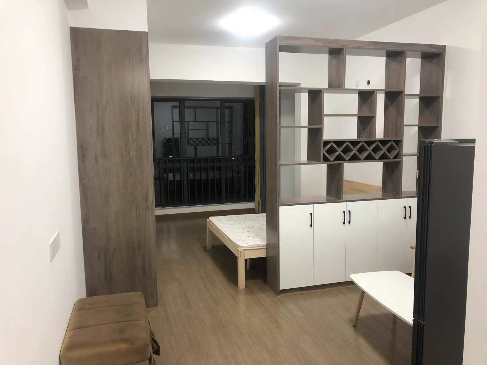 山水洲城华晨第一城 1室1厅1卫 1600.0元/月 山水洲城华晨第一城 1室1厅1卫 1600.0元/月户型图