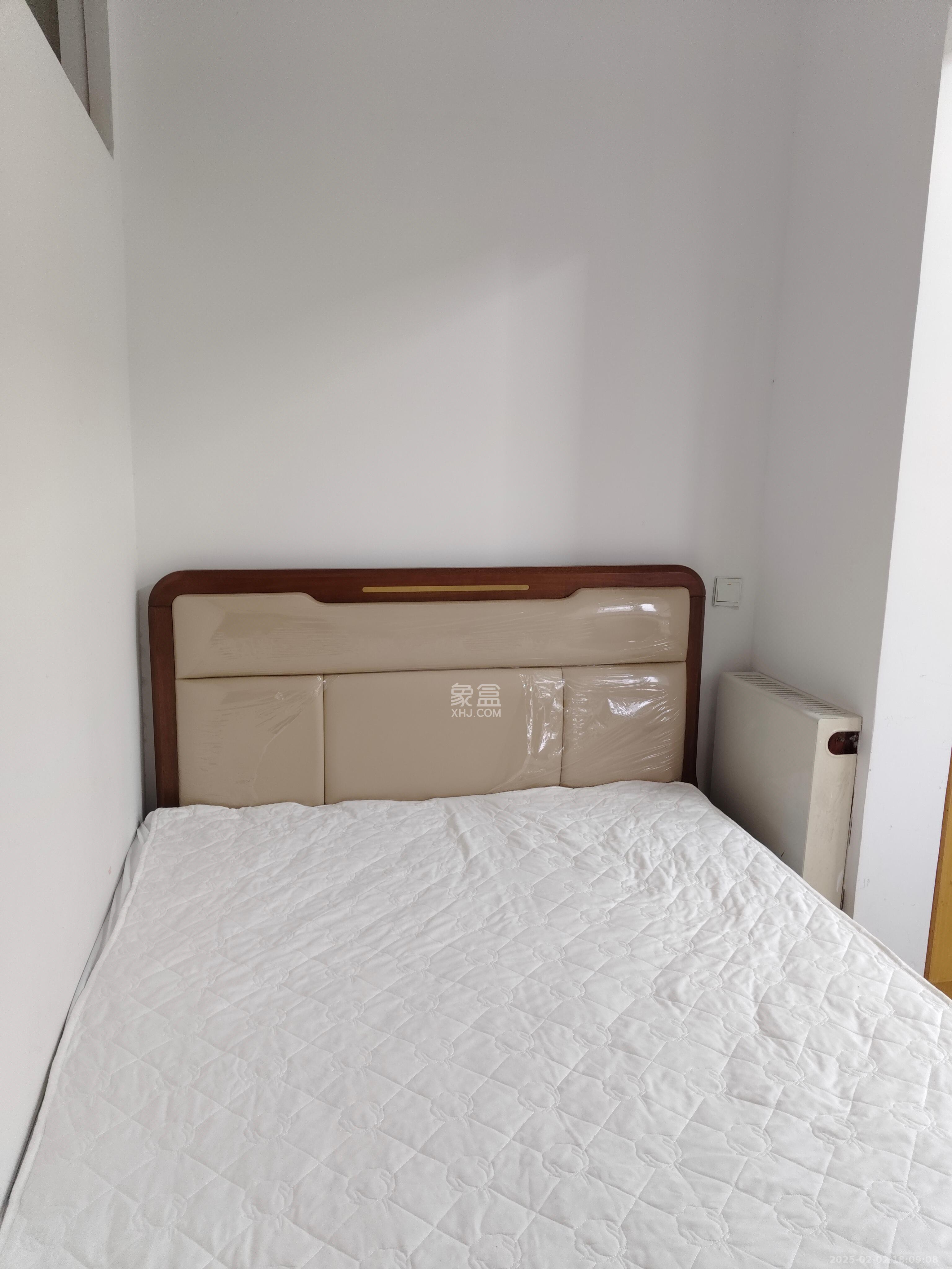 怡海星城 1室2厅1卫 1350.0元/月 怡海星城 1室2厅1卫 1350.0元/月室内图