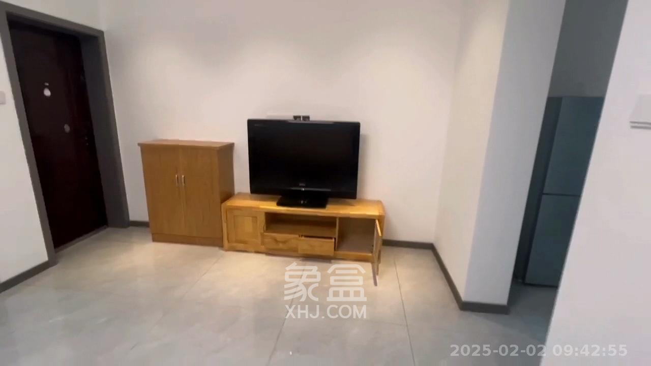 湘雅医院职工宿舍南院  2室1厅1卫    2600.0元/月 湘雅医院职工宿舍南院  2室1厅1卫    2600.0元/月室内图