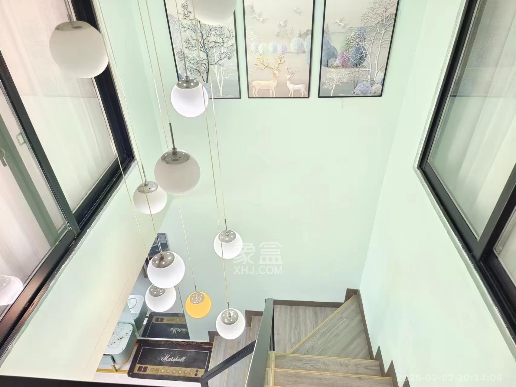 华润翡翠府 1室0厅0卫 2100.0元/月 华润翡翠府 1室0厅0卫 2100.0元/月室内图