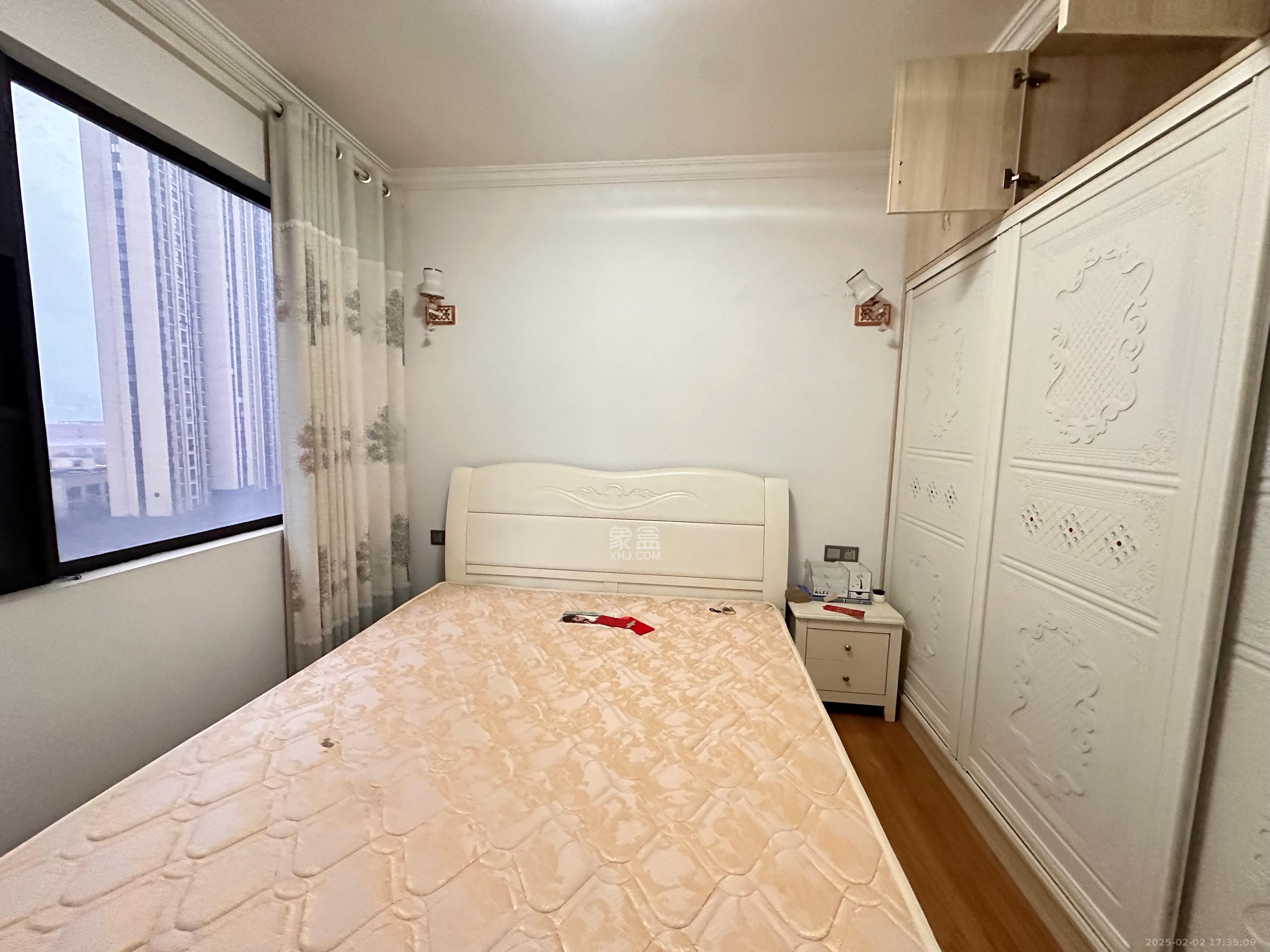 梅溪鑫苑名家  3室2厅1卫   2500.00元/月室内图