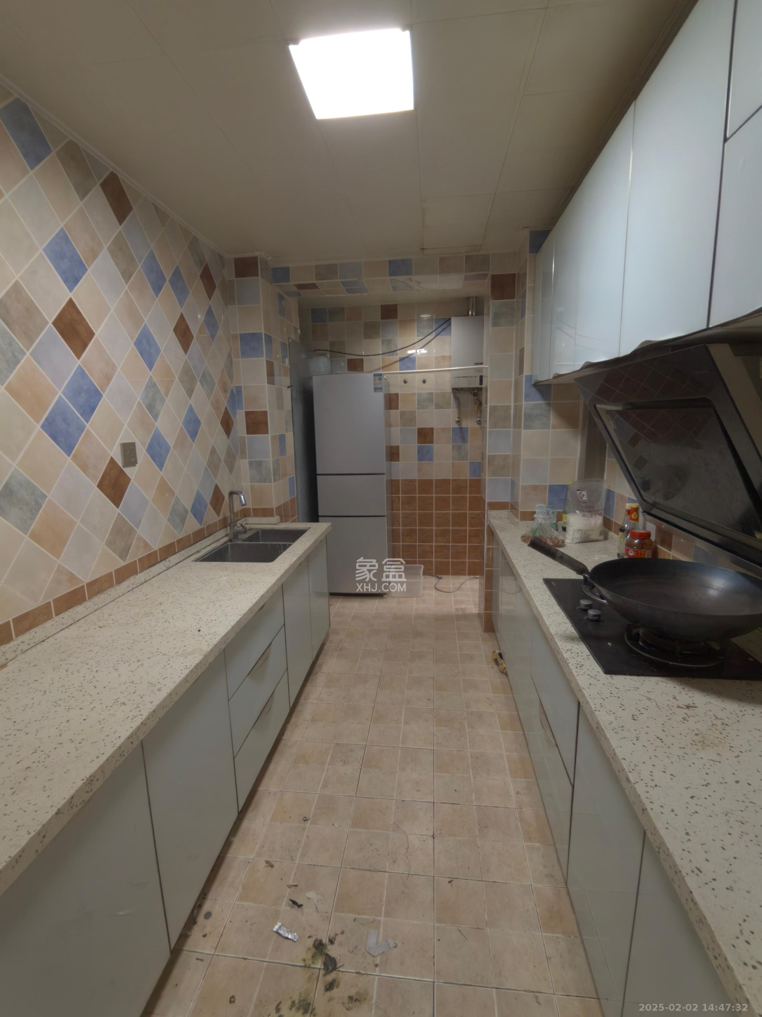 中新森林海  4室2厅2卫    2200.0元/月 中新森林海  4室2厅2卫    2200.0元/月