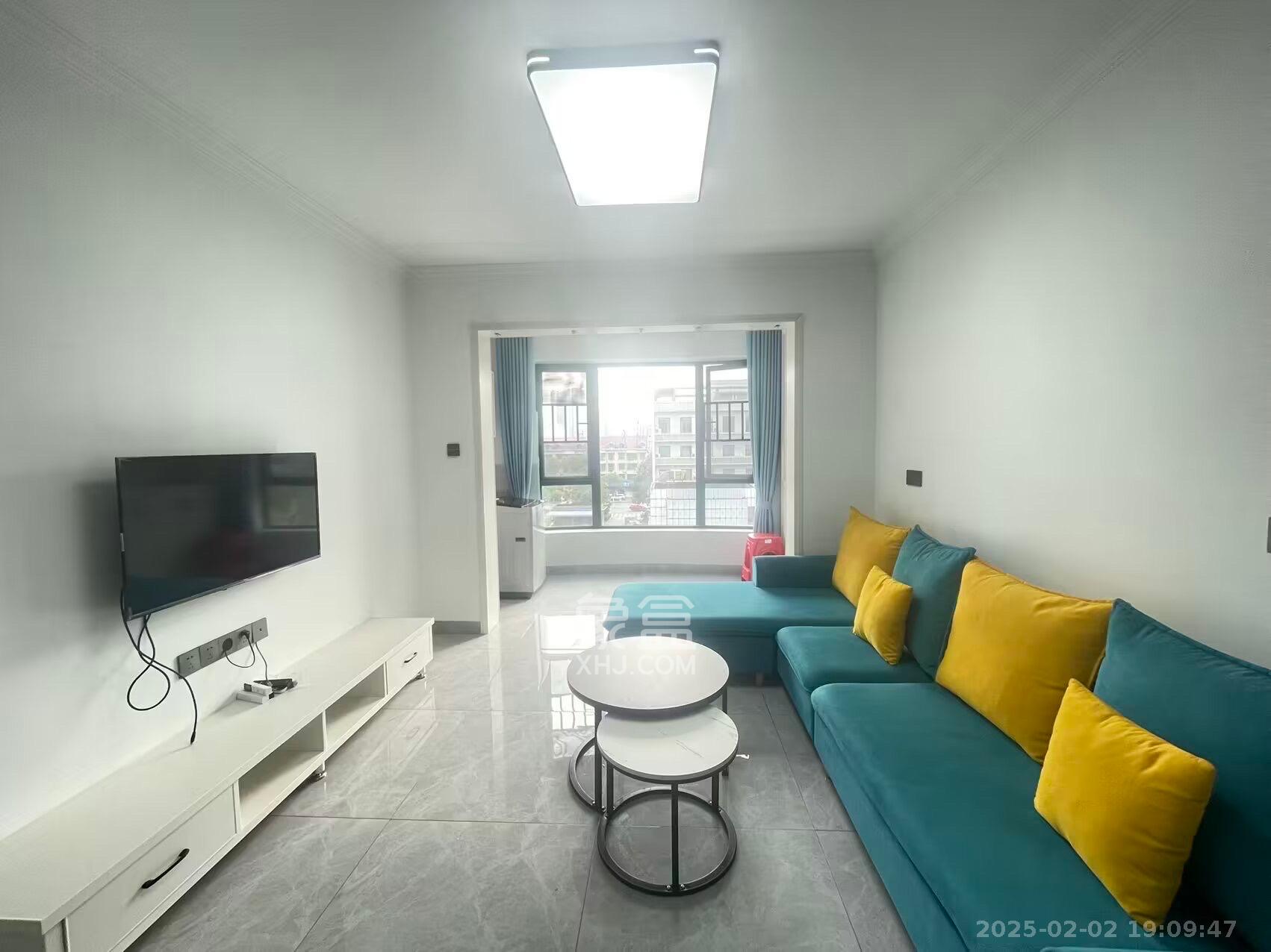 嘉雨兴园  2室1厅1卫    2600.0元/月 嘉雨兴园  2室1厅1卫    2600.0元/月室内图