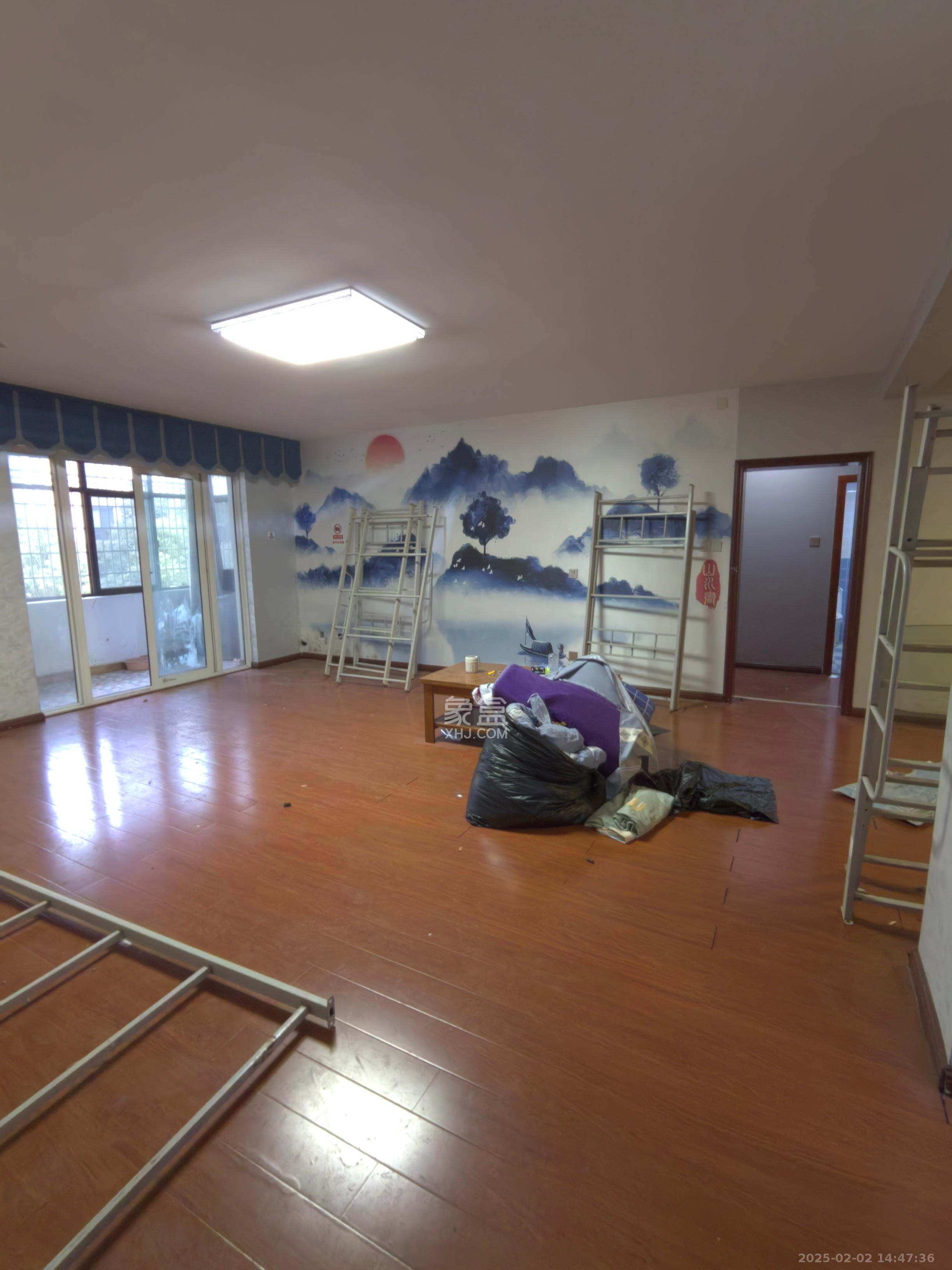中新森林海  4室2厅2卫   2200.00元/月室内图
