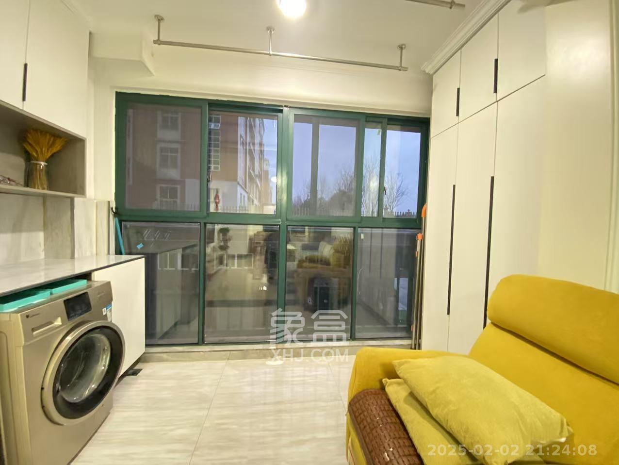 丽发新城 2室2厅1卫 2000.0元/月 丽发新城 2室2厅1卫 2000.0元/月室内图