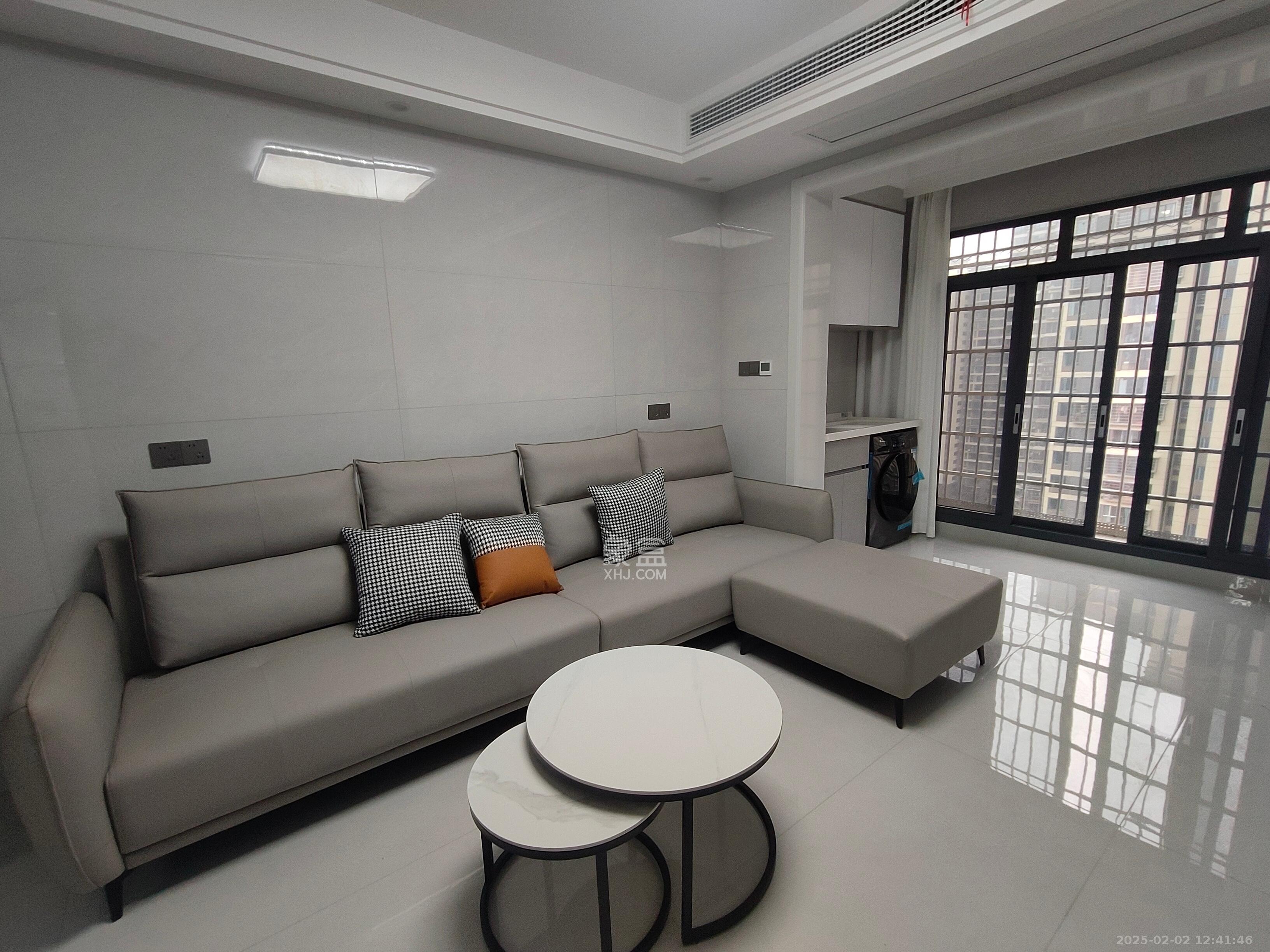 桥头家园三期  2室1厅1卫    1800.0元/月 桥头家园三期  2室1厅1卫    1800.0元/月室内图1