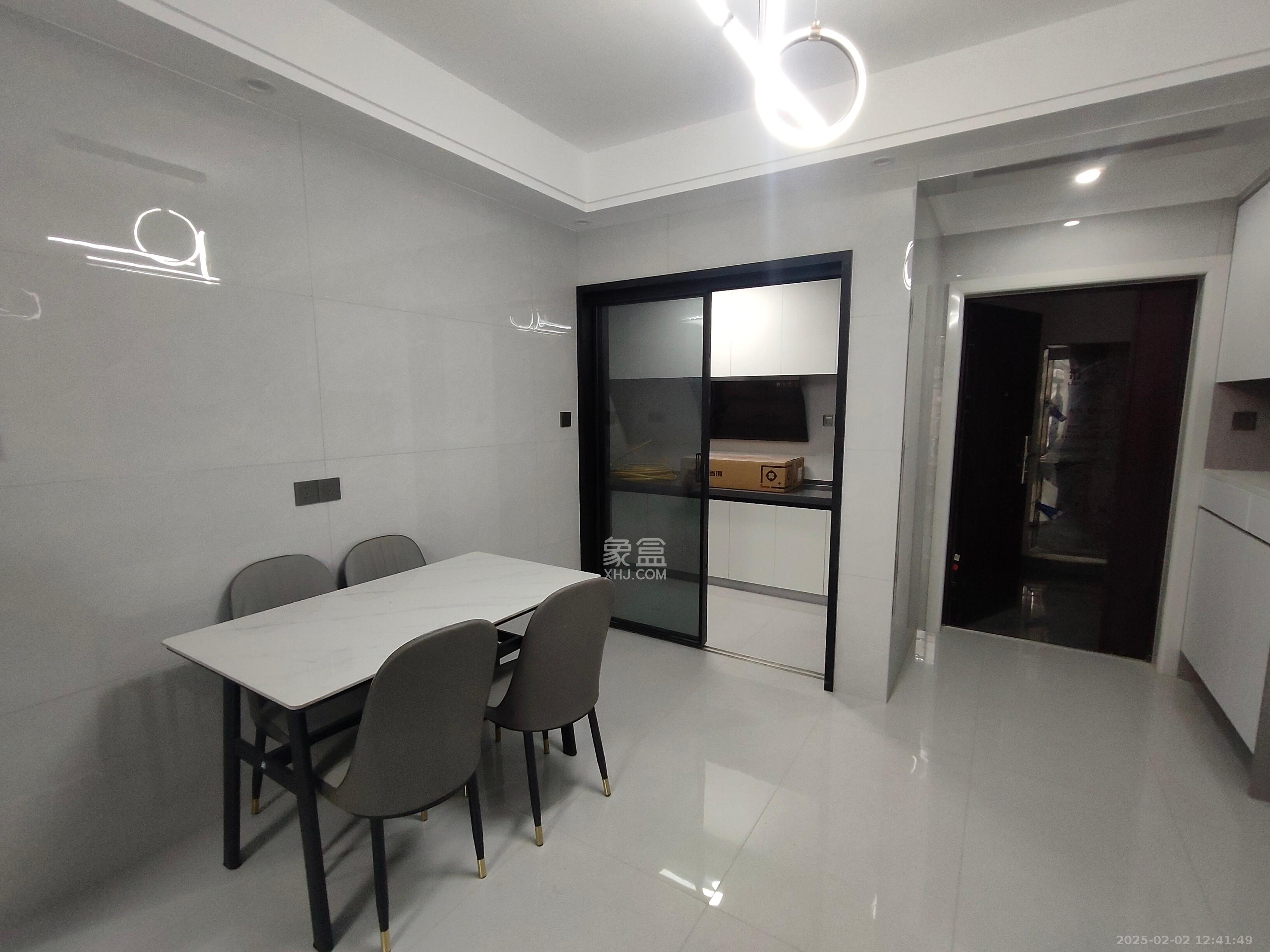 桥头家园三期  2室1厅1卫    1800.0元/月 桥头家园三期  2室1厅1卫    1800.0元/月室内图