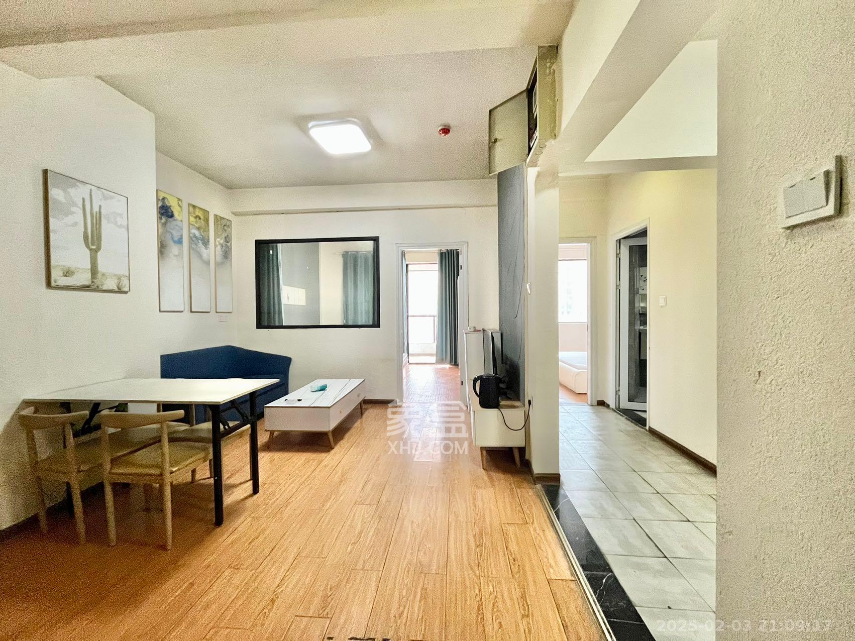 保利西海岸A区 2室1厅1卫 2600.0元/月 保利西海岸A区 2室1厅1卫 2600.0元/月室内图