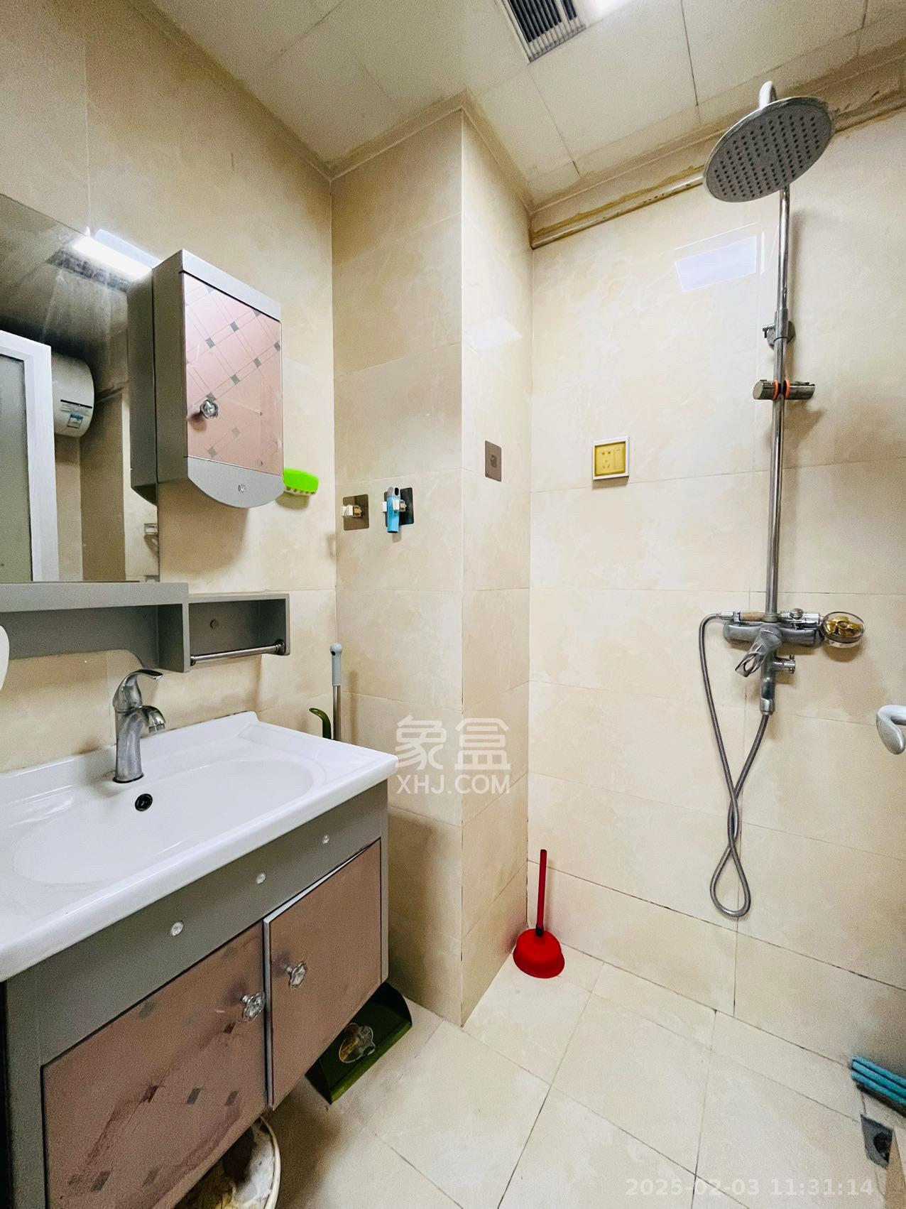 永林小时代 1室1厅1卫 1400.0元/月 永林小时代 1室1厅1卫 1400.0元/月室内图