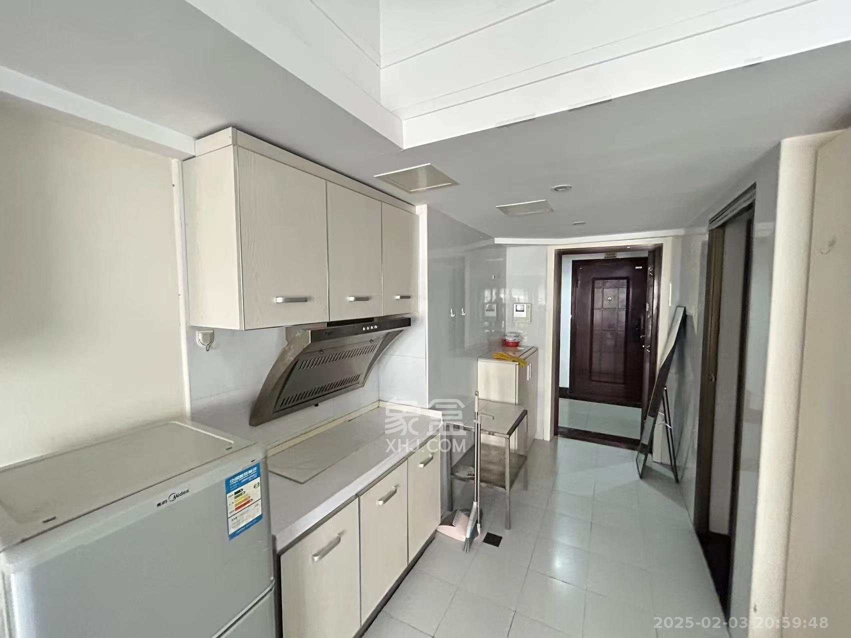 罗马国际公寓 1室1厅1卫 1300.0元/月 罗马国际公寓 1室1厅1卫 1300.0元/月室内图