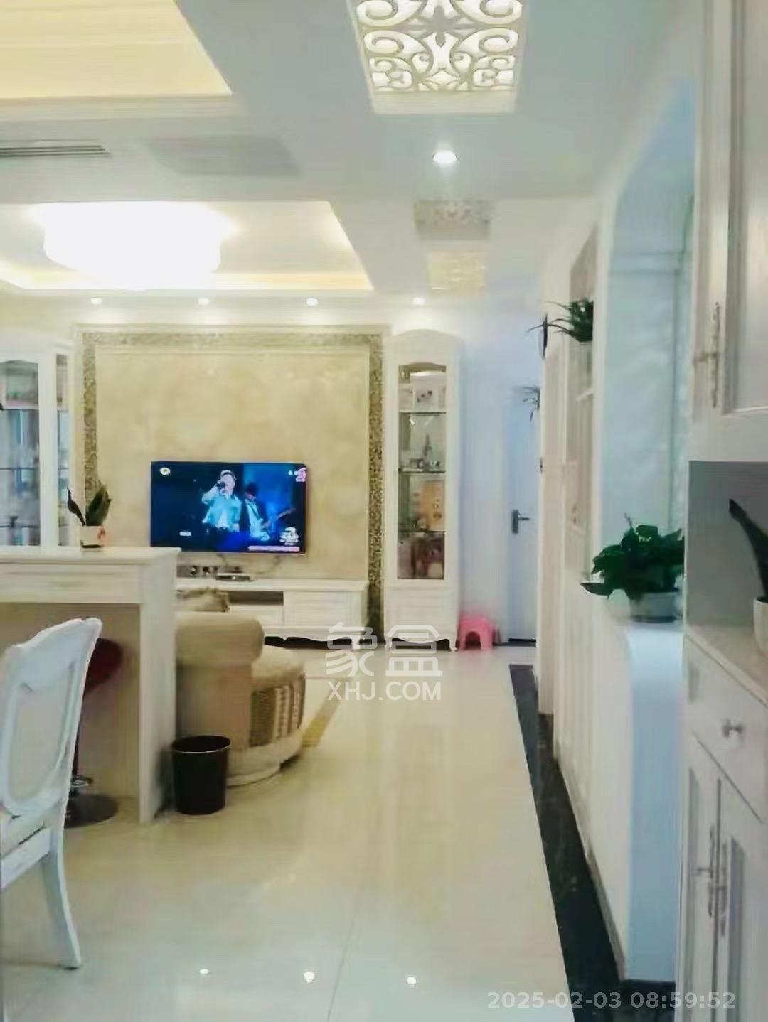 湘府十城(汇财御景湾新寓,汇财国际)  3室2厅2卫    2800.0元/月 湘府十城(汇财御景湾新寓,汇财国际)  3室2厅2卫    2800.0元/月