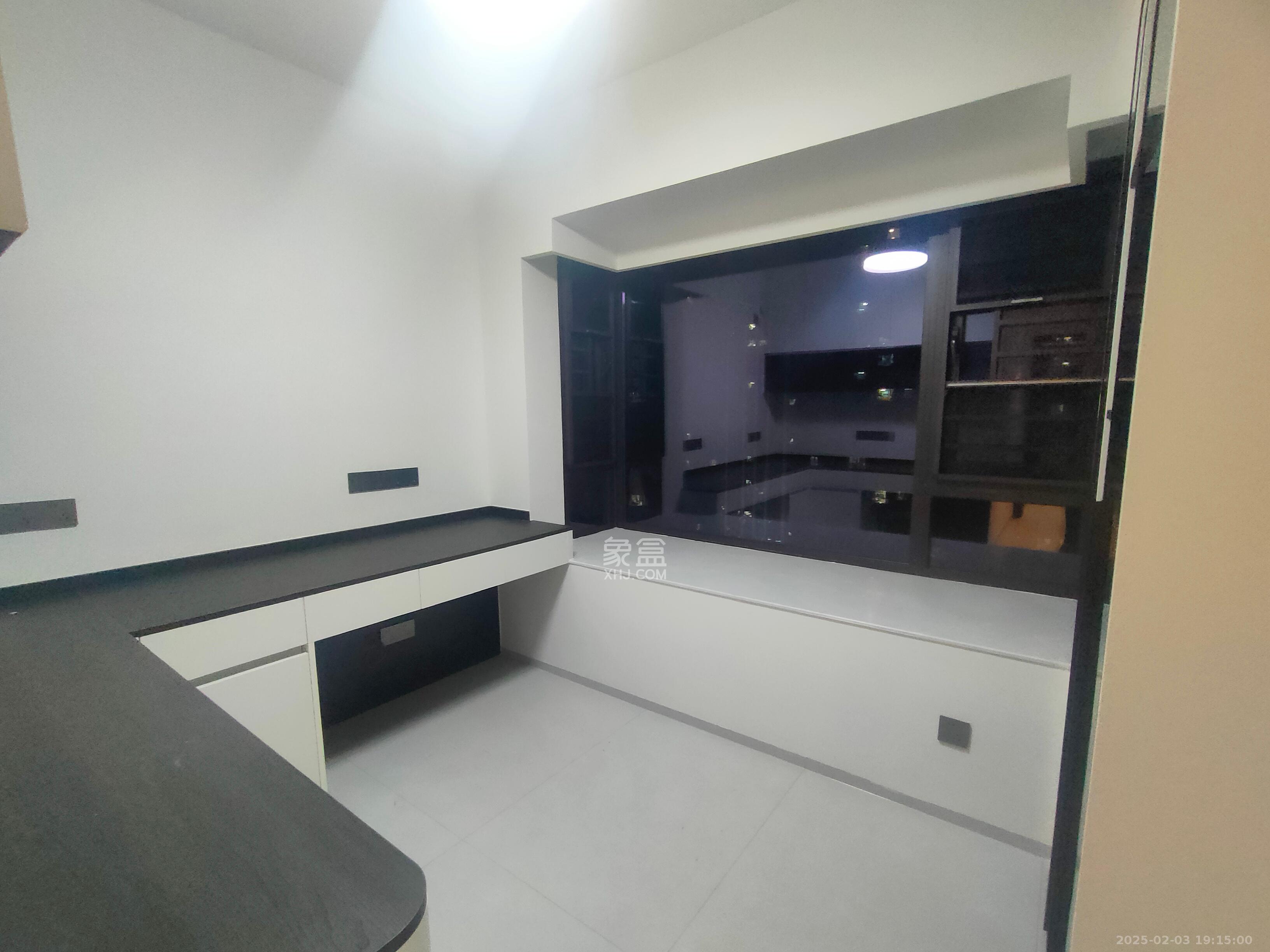 保利大都汇一期、二期 5室2厅2卫 4200.0元/月 保利大都汇一期、二期 5室2厅2卫 4200.0元/月室内图