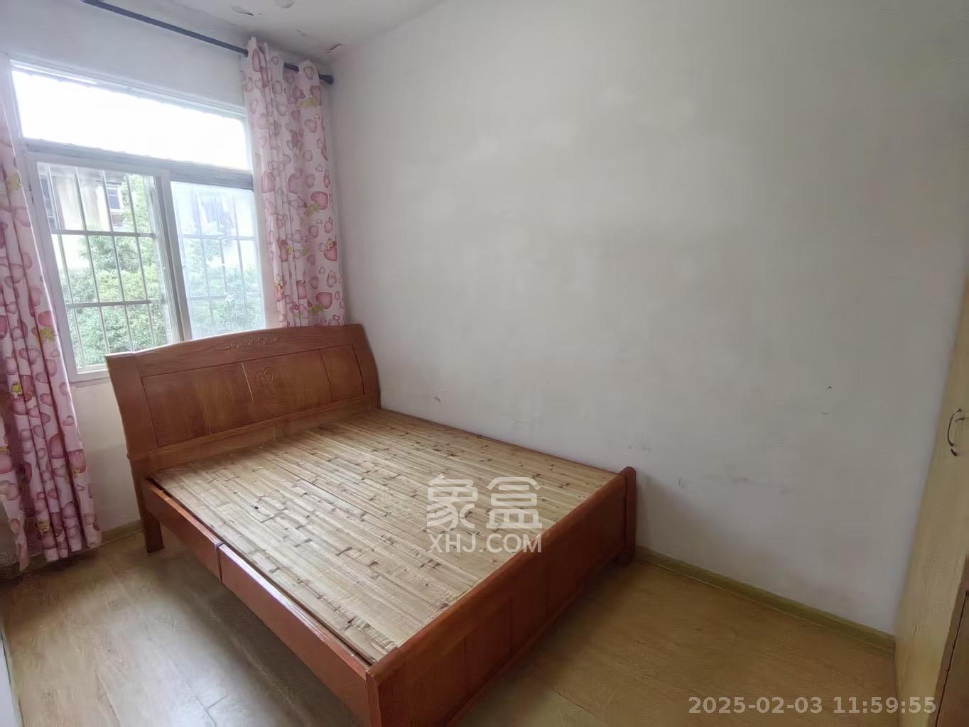 东瓜山一村  1室0厅0卫   1200.00元/月室内图