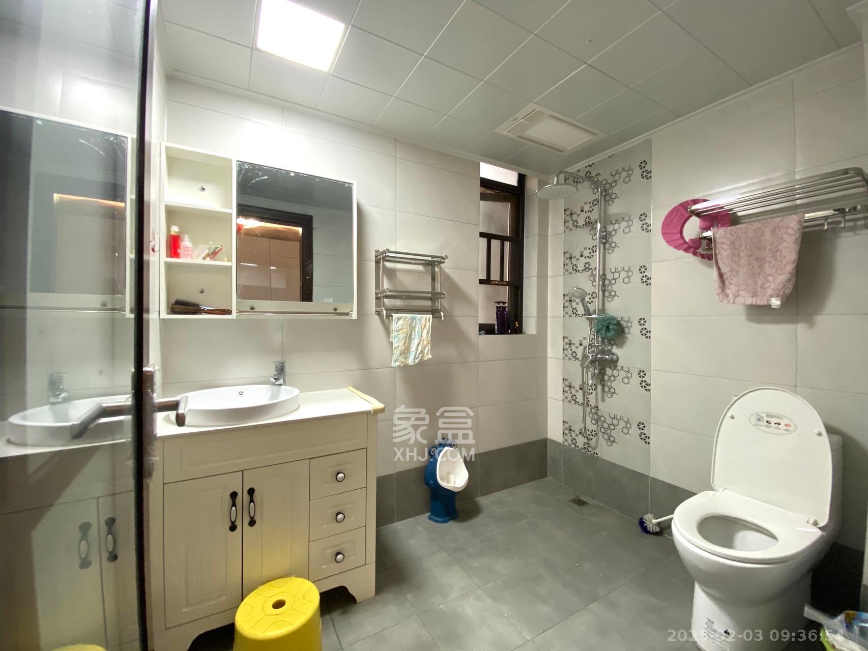 朝正美苑  4室2厅2卫    4000.0元/月 朝正美苑  4室2厅2卫    4000.0元/月室内图