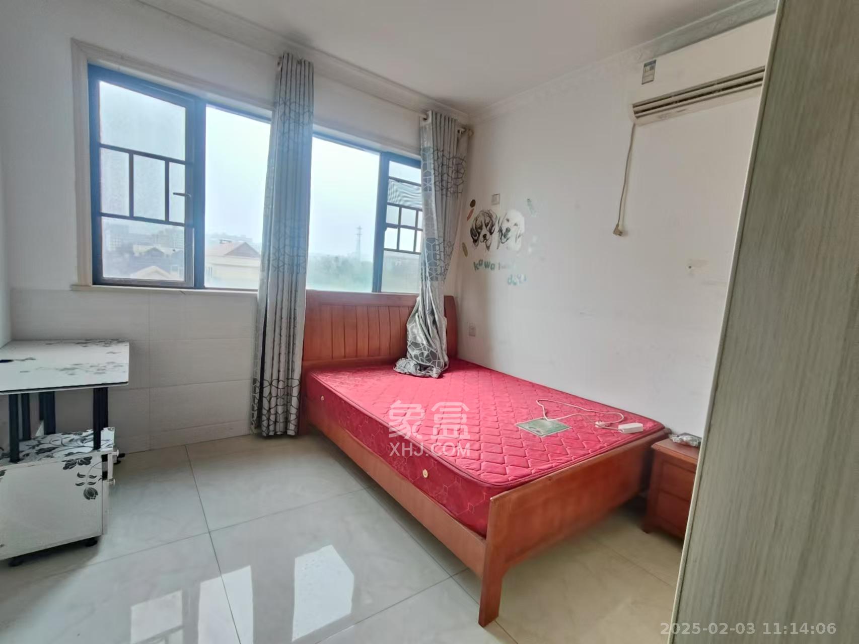 东驿竹园 3室2厅2卫 2200.0元/月 东驿竹园 3室2厅2卫 2200.0元/月室内图