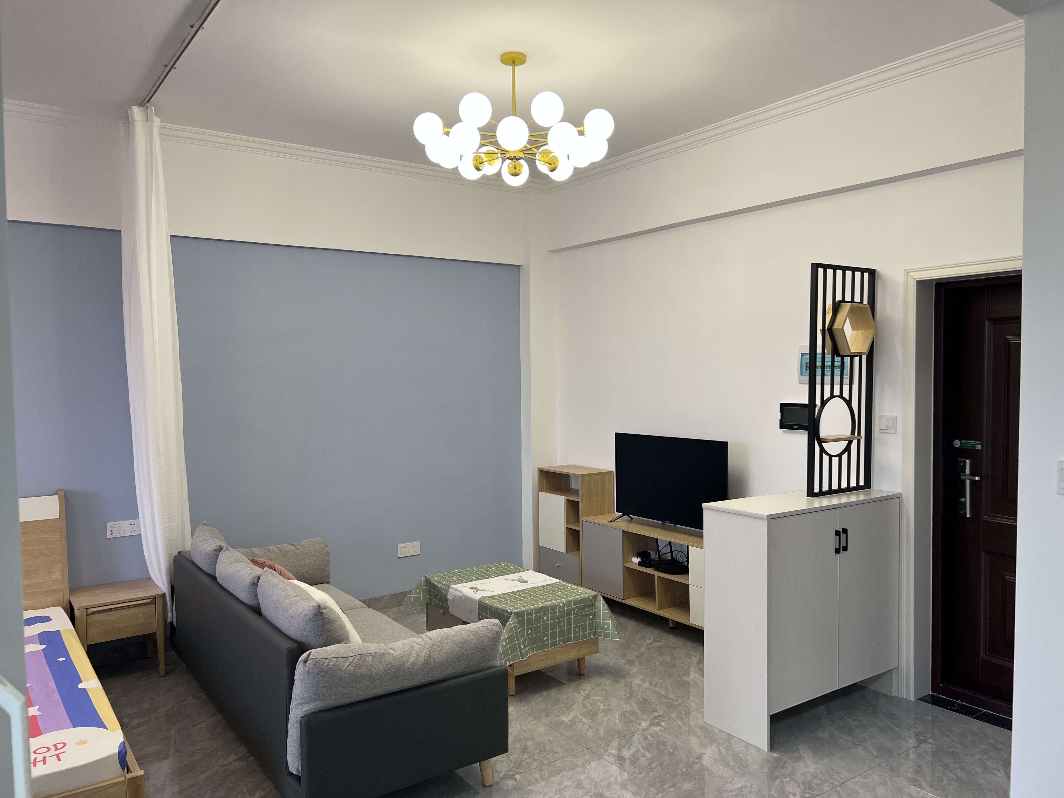 赫山新天地 1室1厅1卫 1500.0元/月 赫山新天地 1室1厅1卫 1500.0元/月室内图