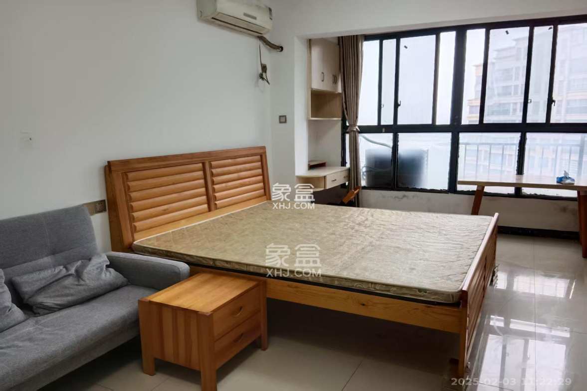 保利麓谷林语I区 1室1厅1卫 1300.0元/月 保利麓谷林语I区 1室1厅1卫 1300.0元/月室内图