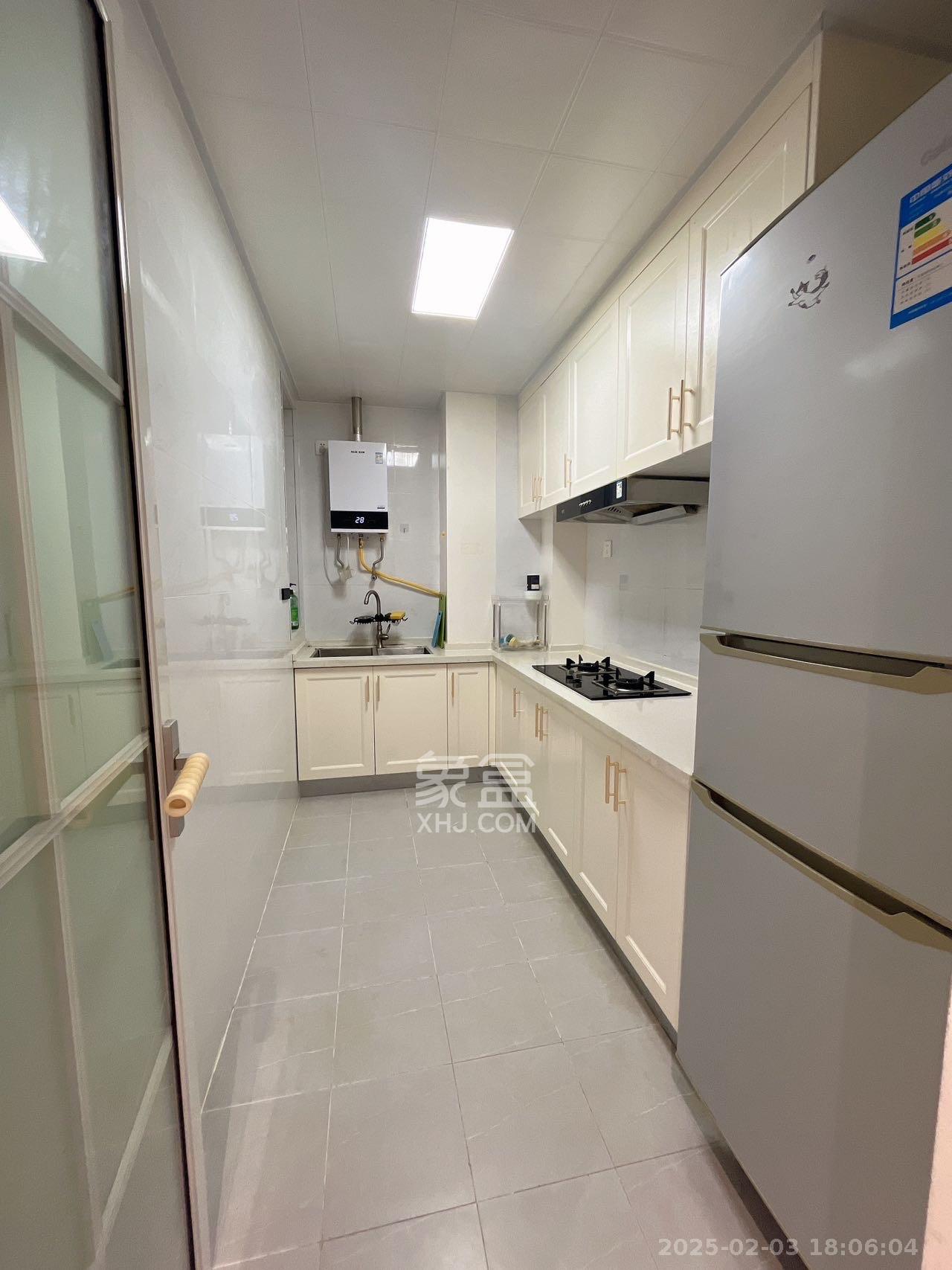 北辰三角洲C2区 3室1厅1卫 4200.0元/月 北辰三角洲C2区 3室1厅1卫 4200.0元/月室内图