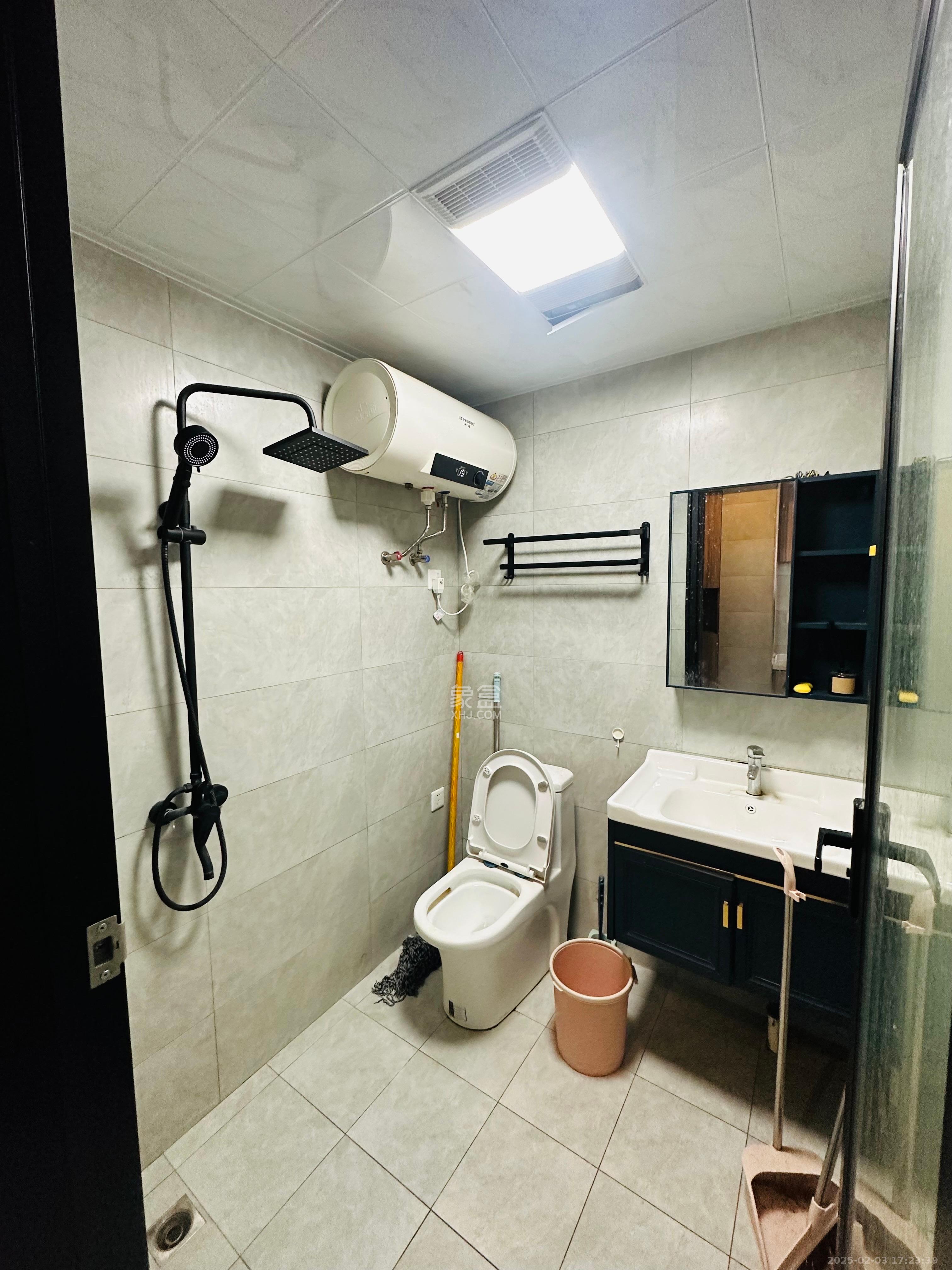 C-park天悦城(紫檀溪苑二期) 1室0厅0卫 1800.0元/月 C-park天悦城(紫檀溪苑二期) 1室0厅0卫 1800.0元/月室内图