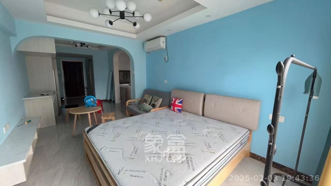 罗马国际公寓  1室1厅1卫    1450.0元/月 罗马国际公寓  1室1厅1卫    1450.0元/月室内图