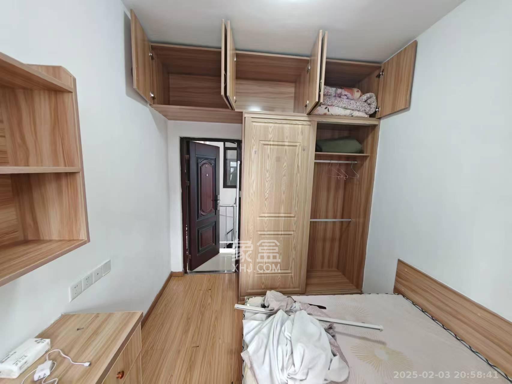 天心巷(一人巷)散盘 2室1厅1卫 2000.0元/月 天心巷(一人巷)散盘 2室1厅1卫 2000.0元/月室内图