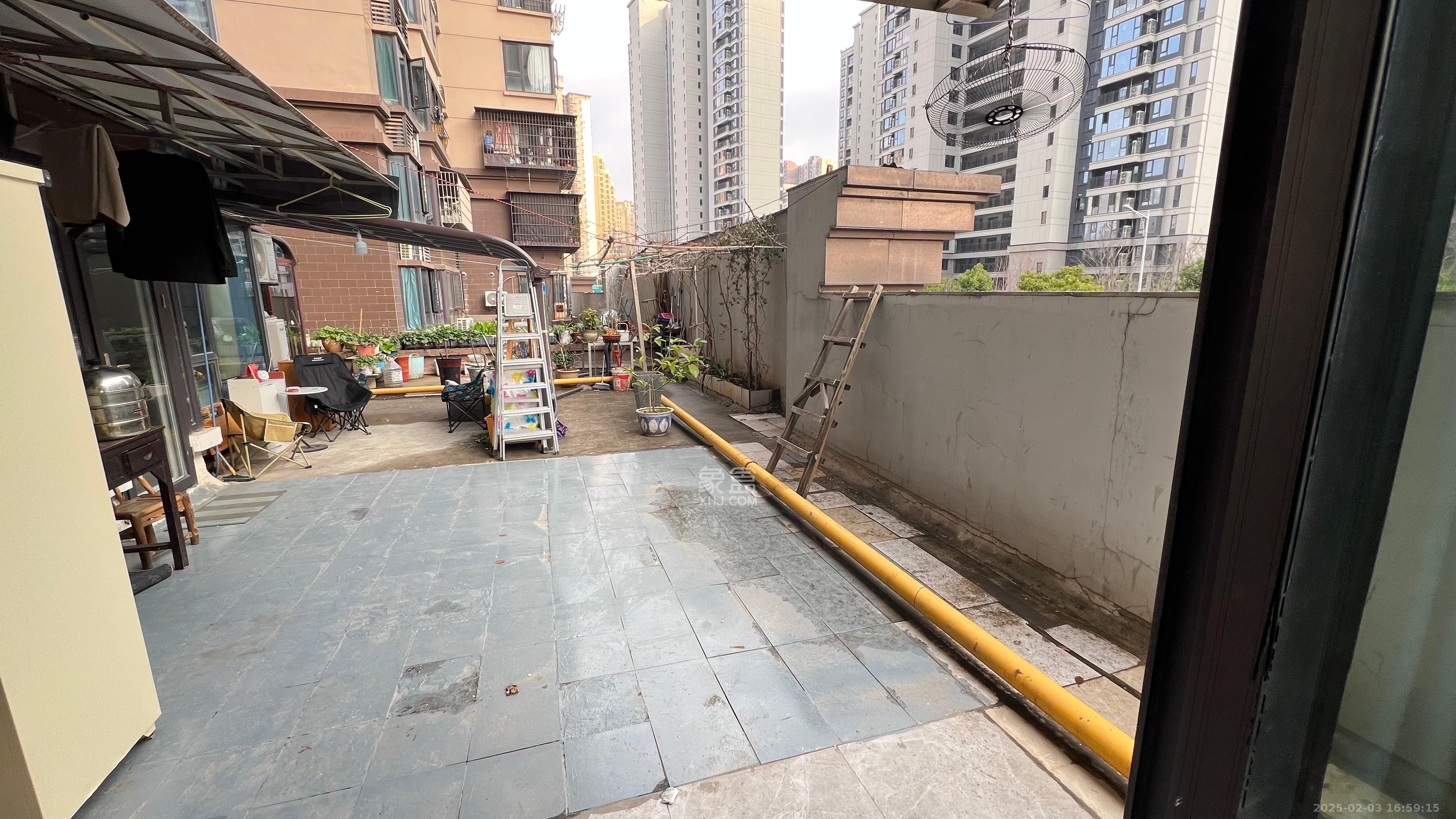 新新花园 2室1厅1卫 2100.0元/月 新新花园 2室1厅1卫 2100.0元/月室内图