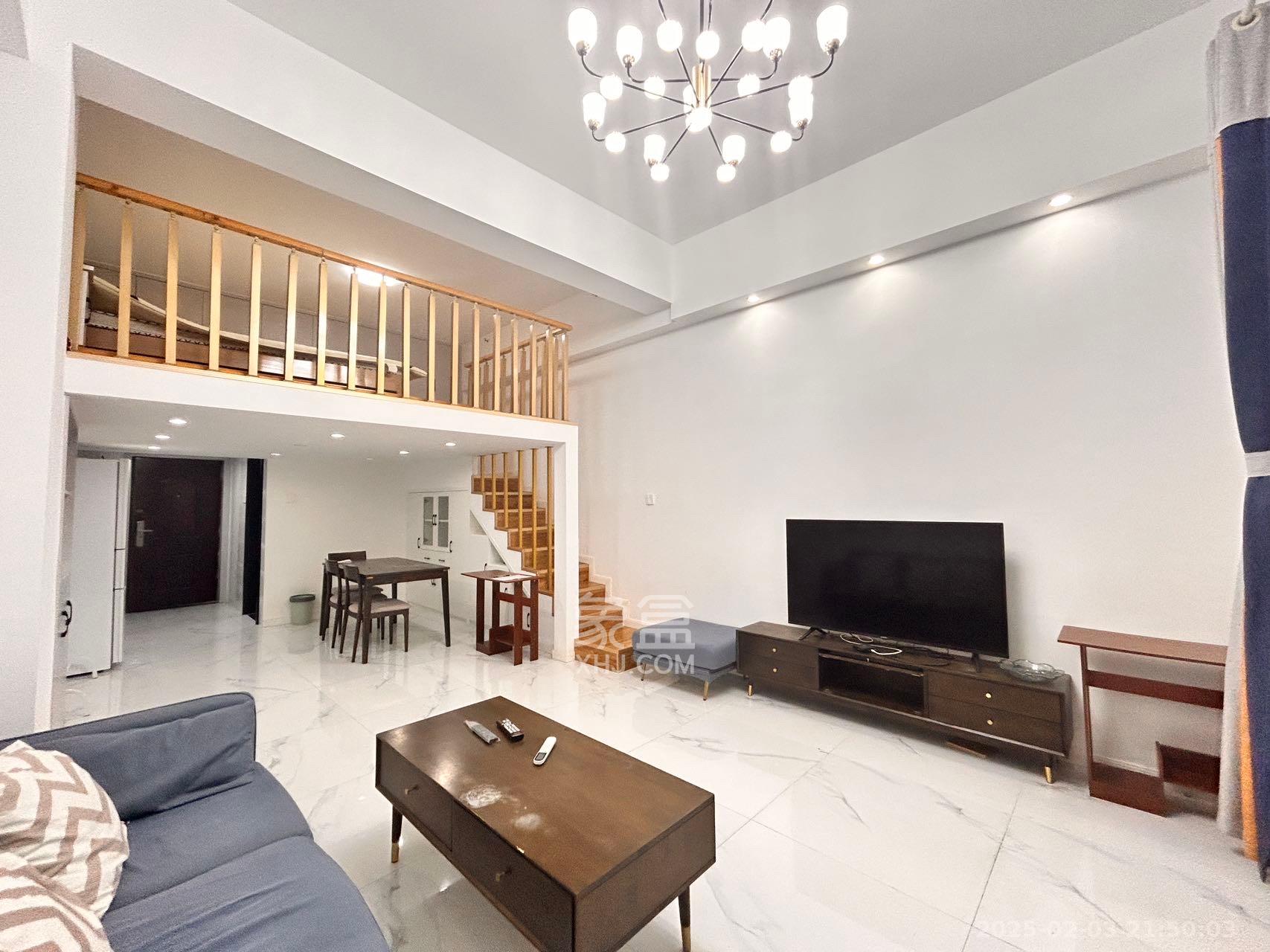 荣悦台 1室1厅1卫 2000.0元/月 荣悦台 1室1厅1卫 2000.0元/月室内图