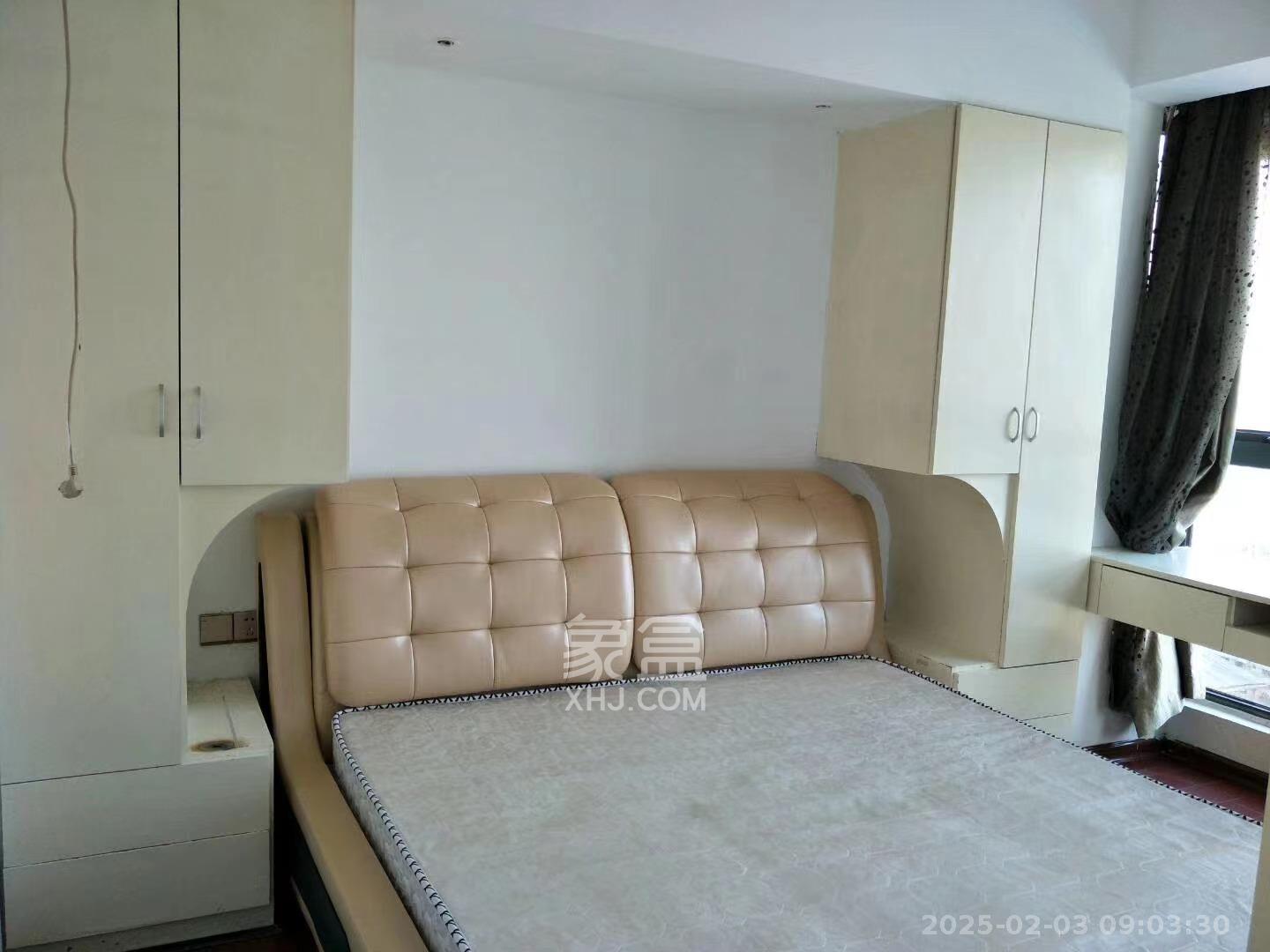 中天广场 1室1厅1卫 1800.0元/月 中天广场 1室1厅1卫 1800.0元/月室内图