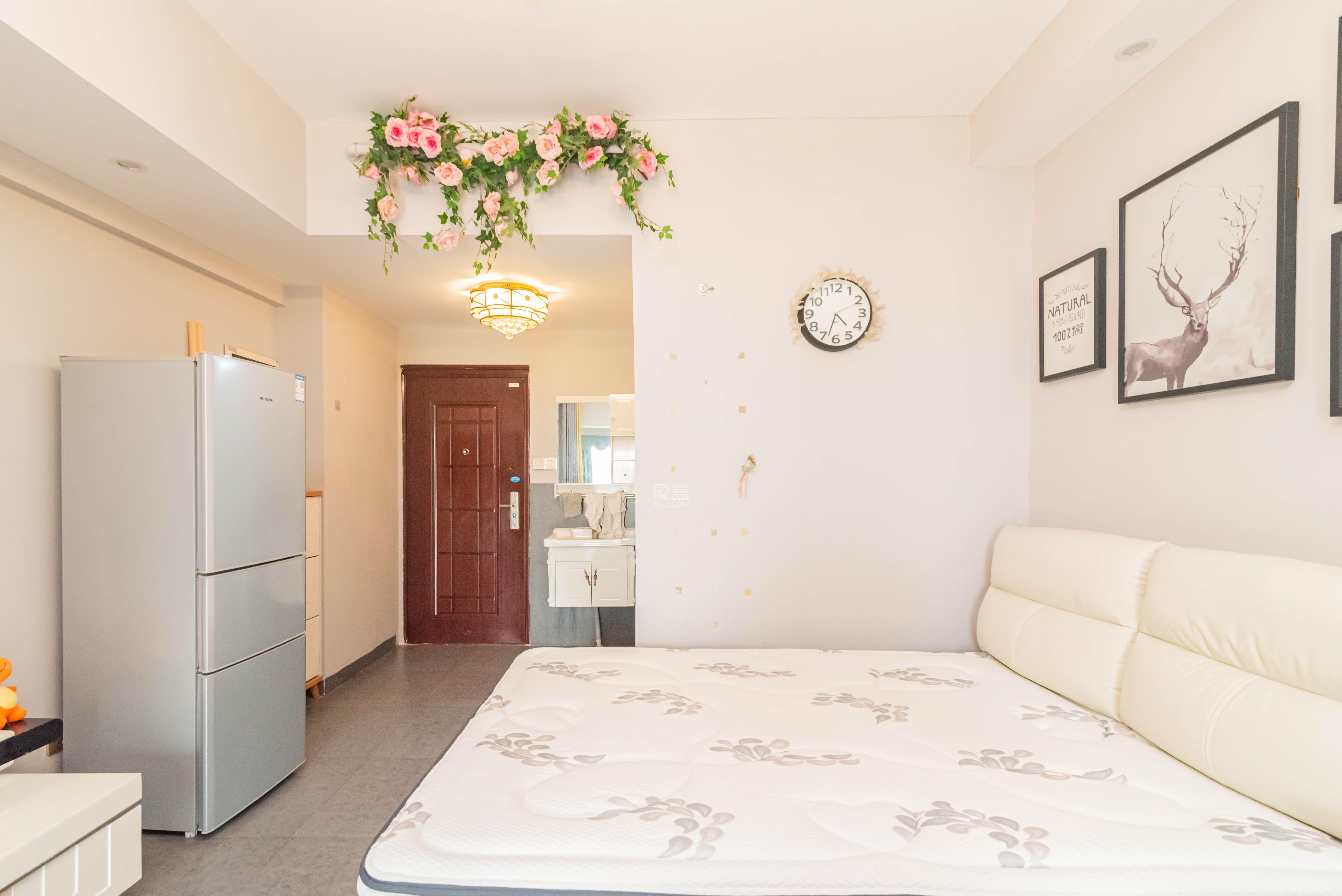 富兴旺角 1室1厅1卫 1500.0元/月 富兴旺角 1室1厅1卫 1500.0元/月室内图