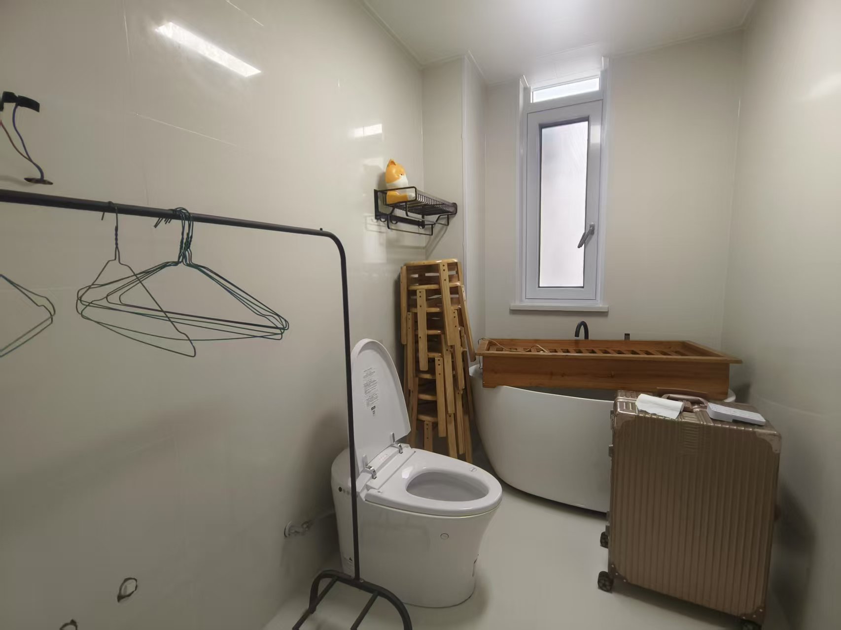 会龙山溪谷(住宅) 3室2厅2卫 3000.0元/月 会龙山溪谷(住宅) 3室2厅2卫 3000.0元/月室内图