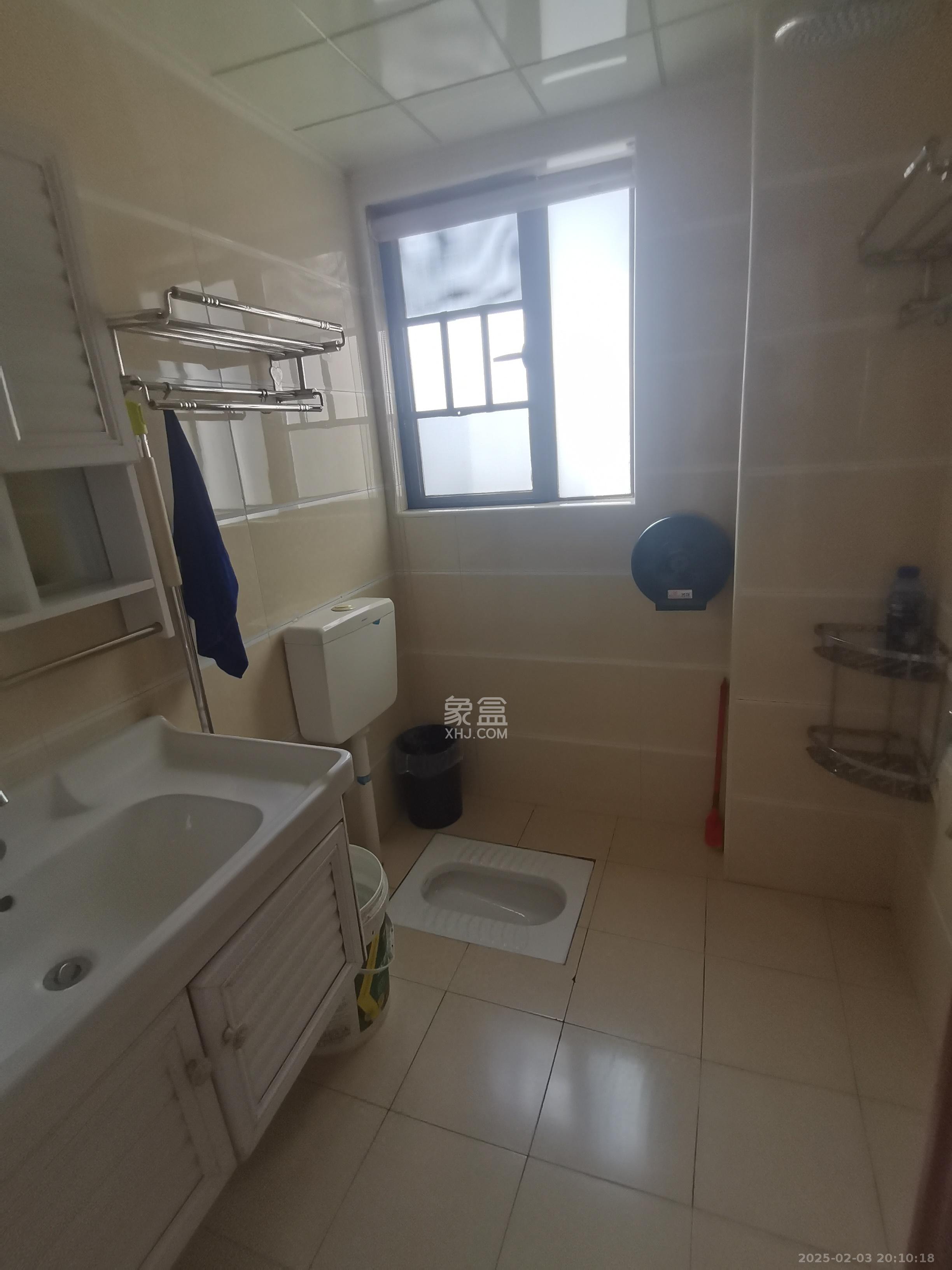 东驿竹园 2室1厅1卫 2200.0元/月 东驿竹园 2室1厅1卫 2200.0元/月室内图