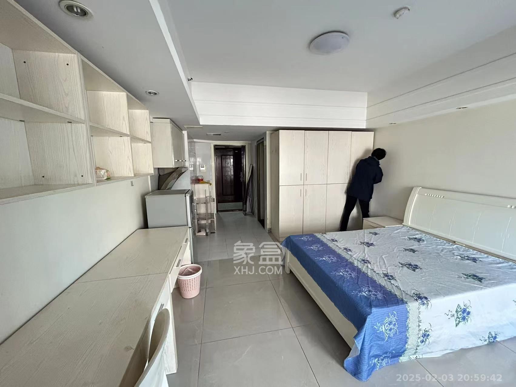 罗马国际公寓 1室1厅1卫 1300.0元/月 罗马国际公寓 1室1厅1卫 1300.0元/月室内图