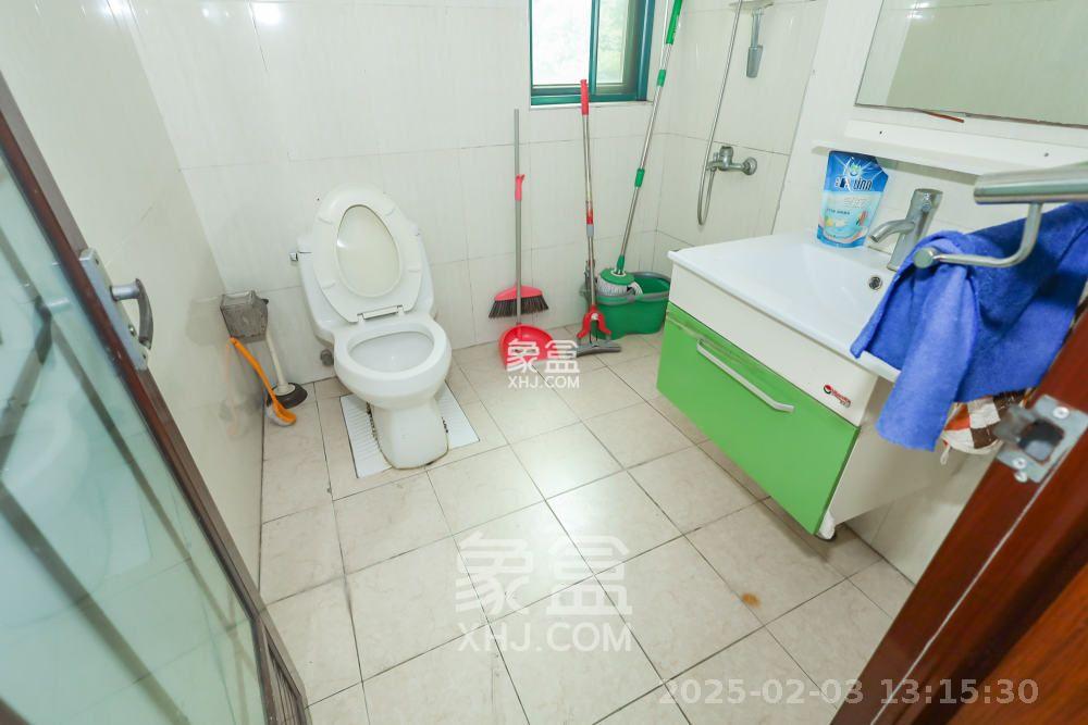 恒大华府  2室2厅1卫   2400.00元/月室内图