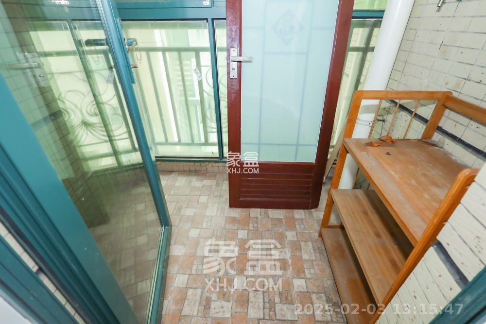 恒大华府  2室2厅1卫   2400.00元/月室内图