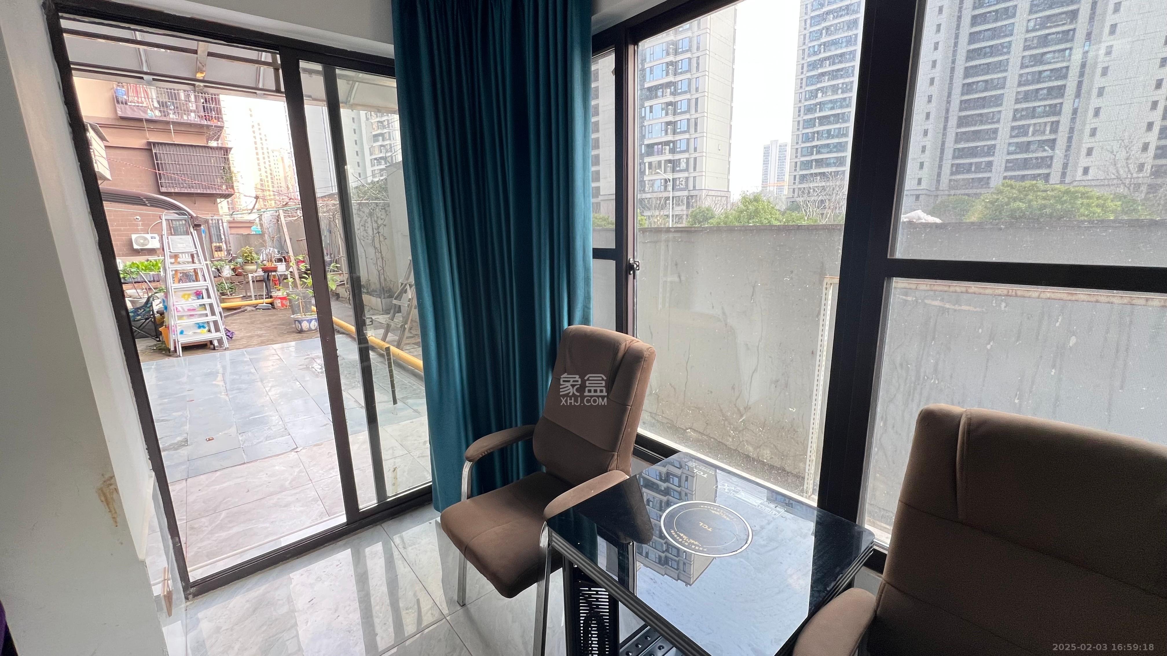 新新花园 2室1厅1卫 2100.0元/月 新新花园 2室1厅1卫 2100.0元/月室内图