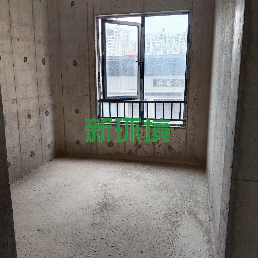 荣盛花语书苑  4室2厅2卫    75.0万 荣盛花语书苑  4室2厅2卫    75.0万卧室