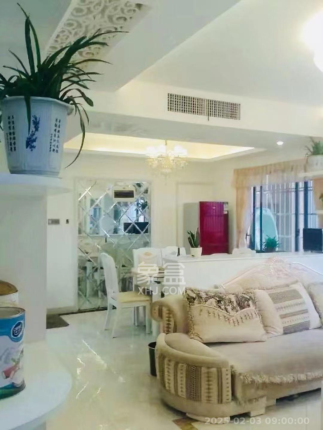 湘府十城(汇财御景湾新寓,汇财国际) 3室2厅2卫 2800.0元/月 湘府十城(汇财御景湾新寓,汇财国际) 3室2厅2卫 2800.0元/月室内图