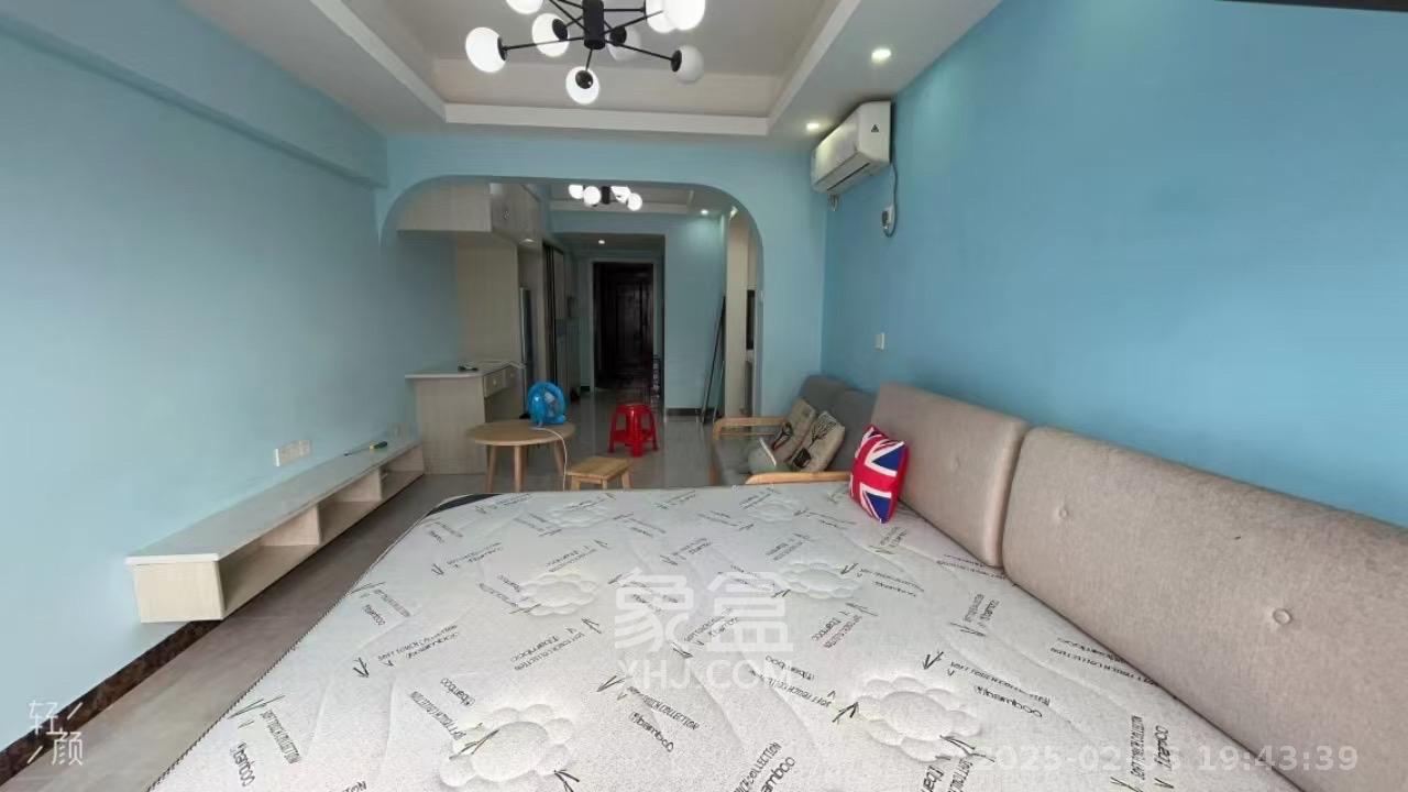 罗马国际公寓  1室1厅1卫    1450.0元/月 罗马国际公寓  1室1厅1卫    1450.0元/月室内图