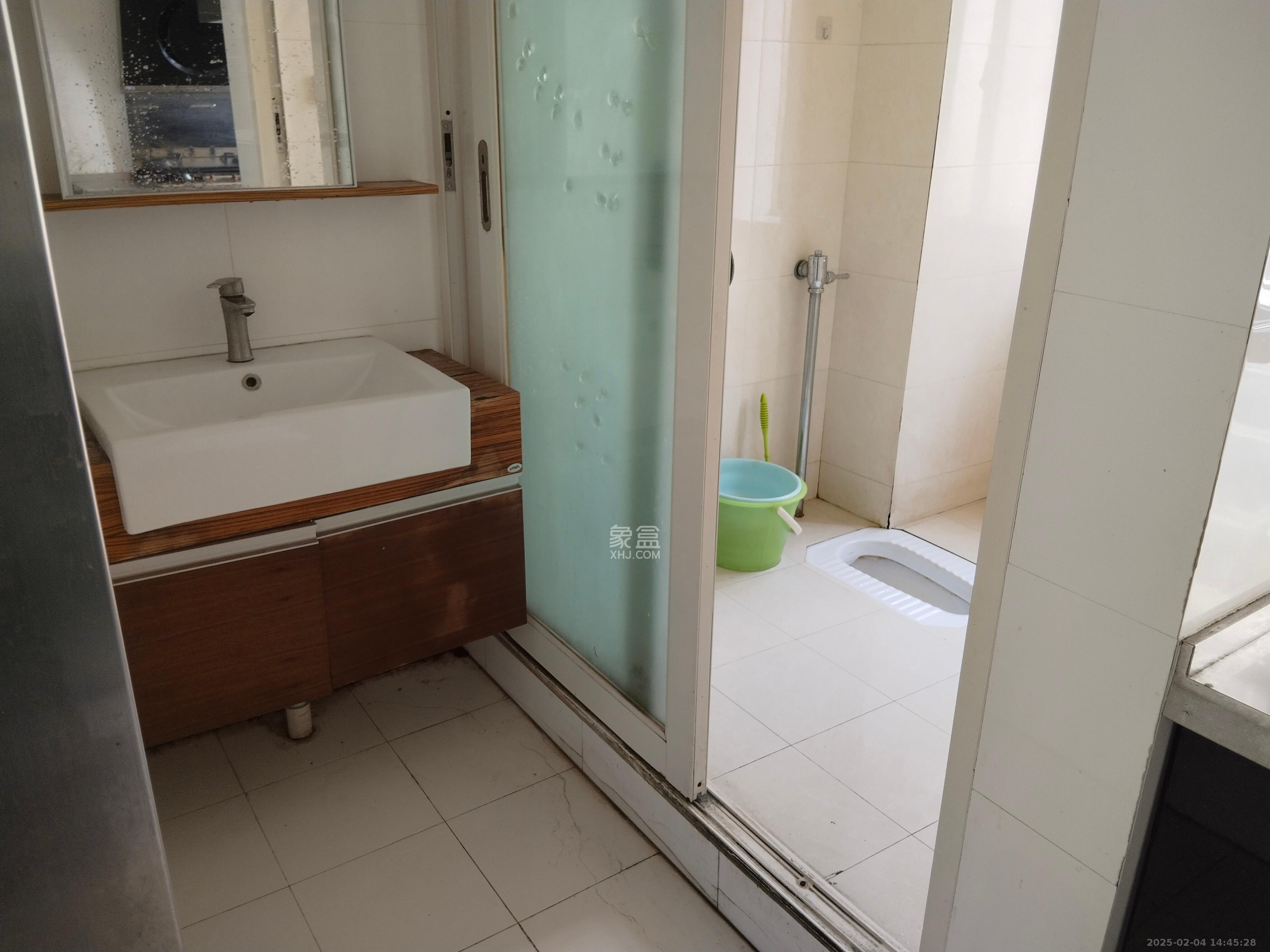 锦湘国际星城二期(锦雅苑) 4室2厅2卫 4000.0元/月 锦湘国际星城二期(锦雅苑) 4室2厅2卫 4000.0元/月室内图