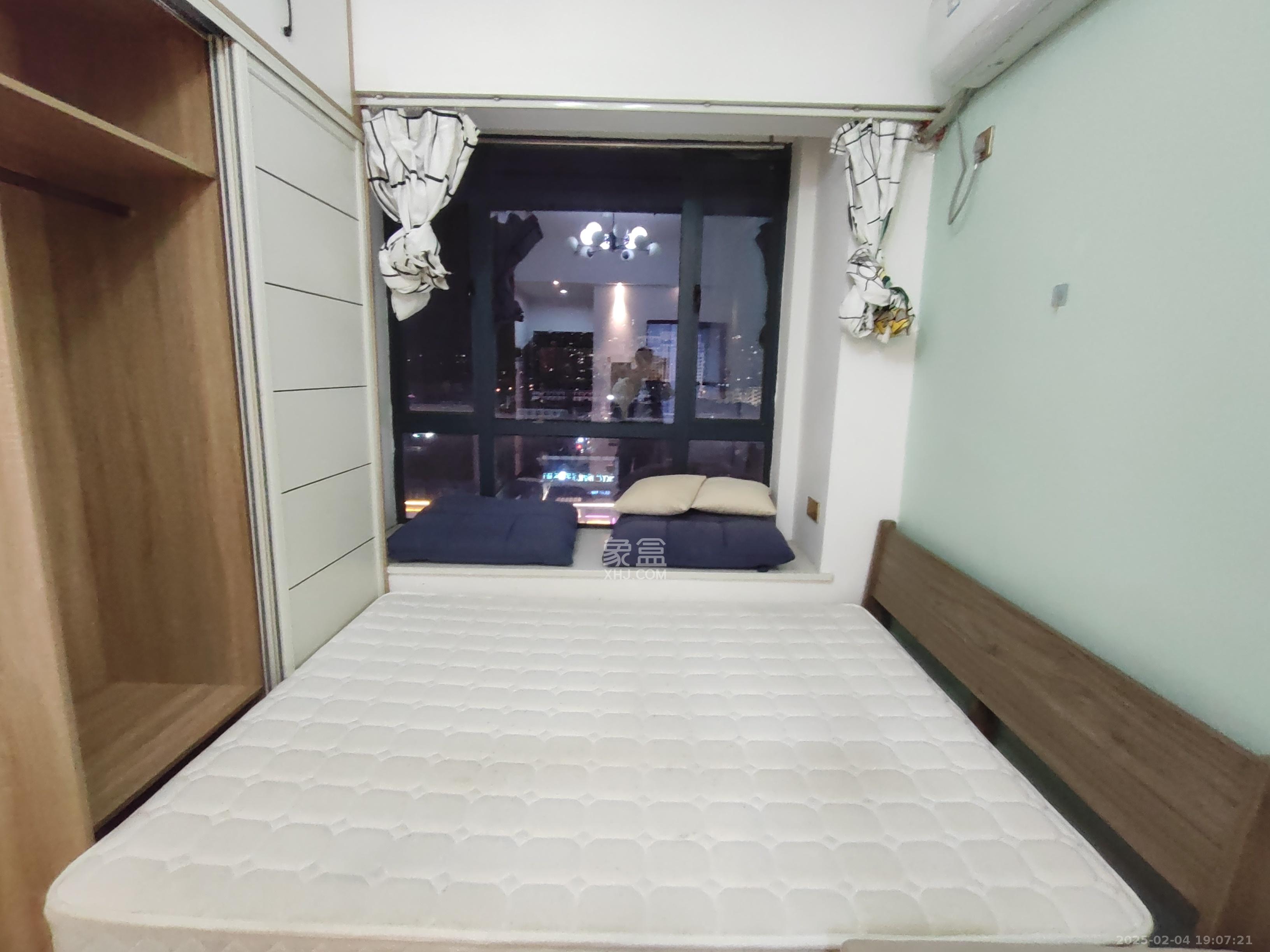 洋湖时代 1室0厅0卫 1100.0元/月 洋湖时代 1室0厅0卫 1100.0元/月室内图