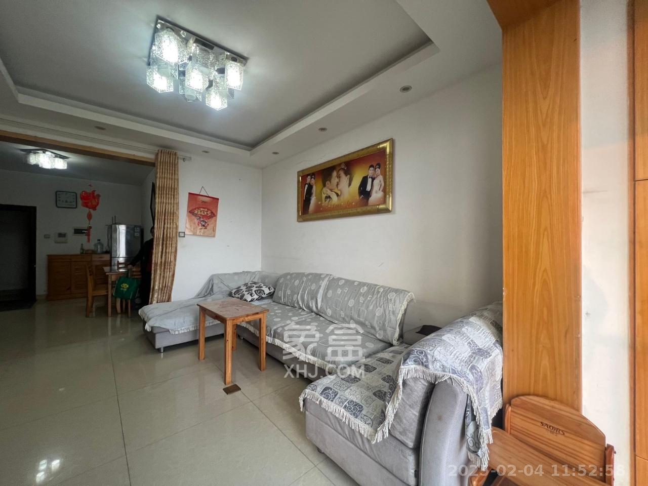 德庆水韵山城  2室1厅1卫   1800.00元/月室内图
