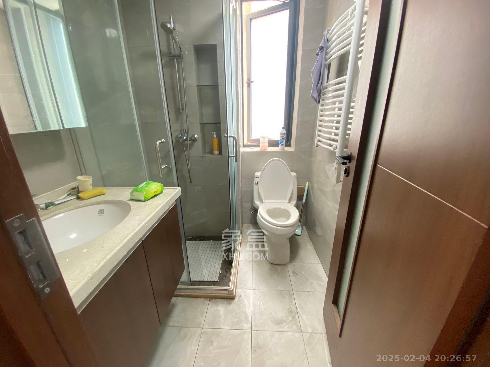 绿地长沙城际空间站(绿地新里佳苑) 3室2厅2卫 3300.0元/月 绿地长沙城际空间站(绿地新里佳苑) 3室2厅2卫 3300.0元/月室内图