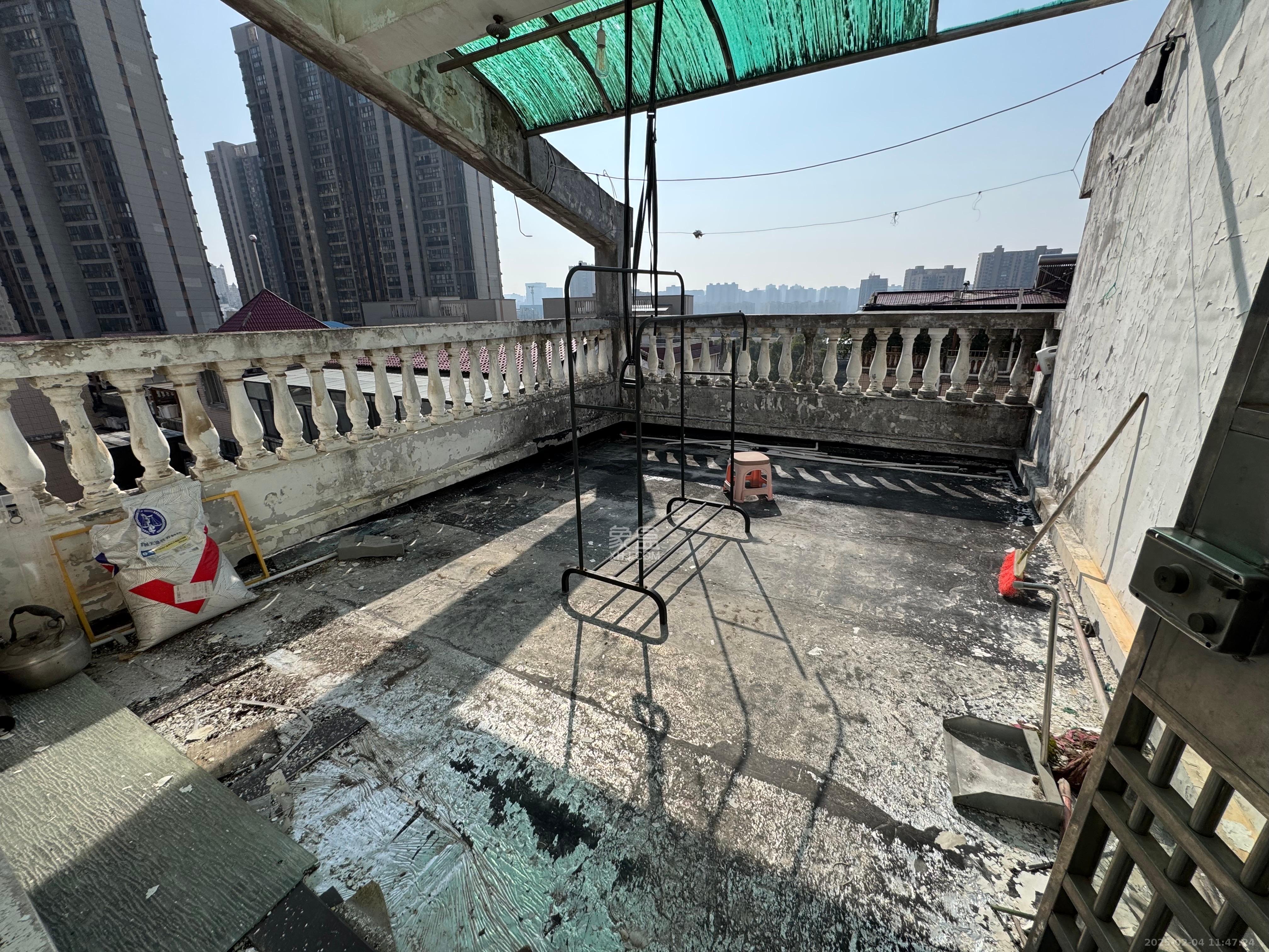 白沙花园  1室1厅1卫    3000.0元/月 白沙花园  1室1厅1卫    3000.0元/月室内图