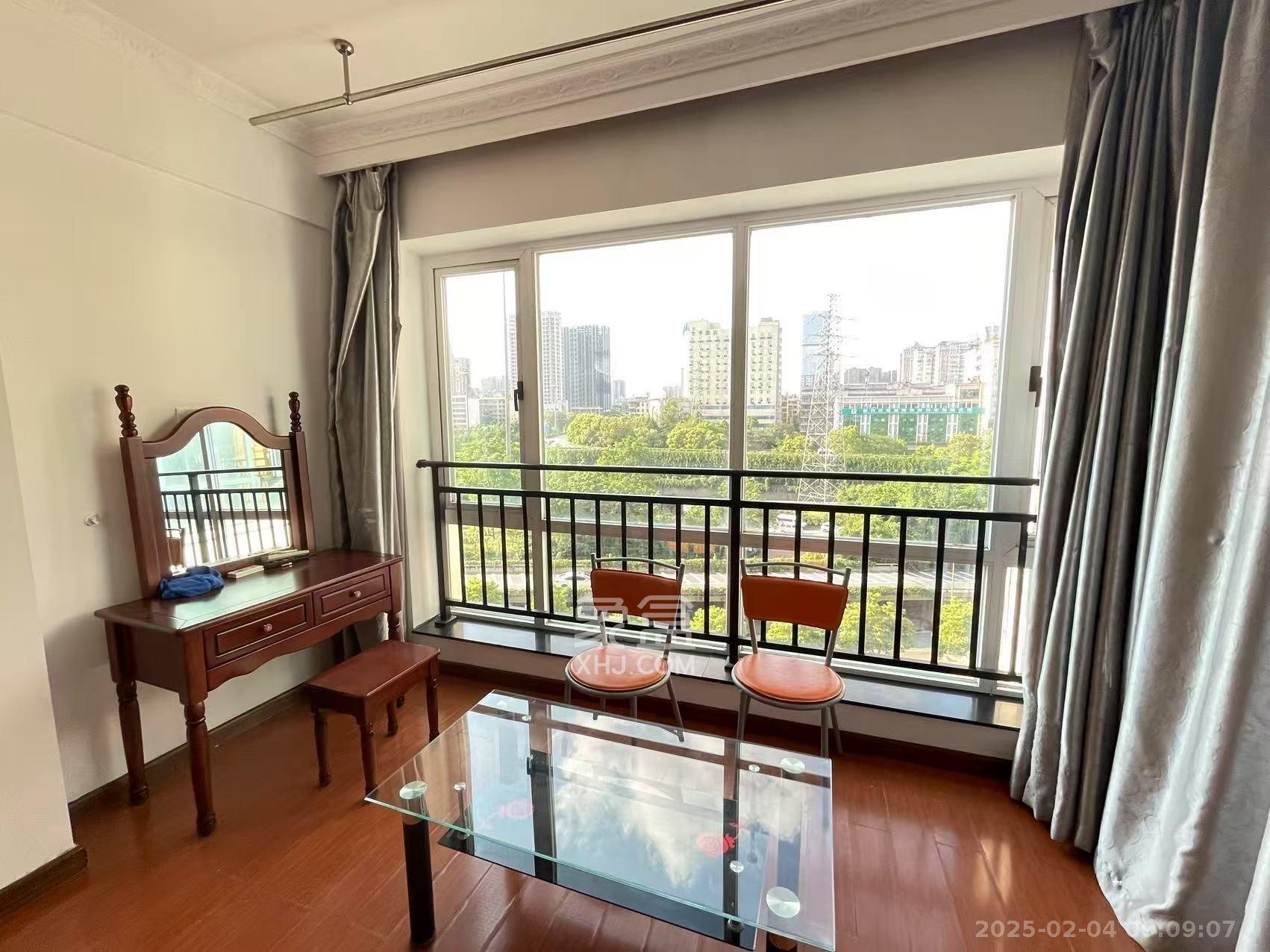 湘水和天下 1室1厅1卫 1300.00元/月 湘水和天下 1室1厅1卫 1300.00元/月室内图