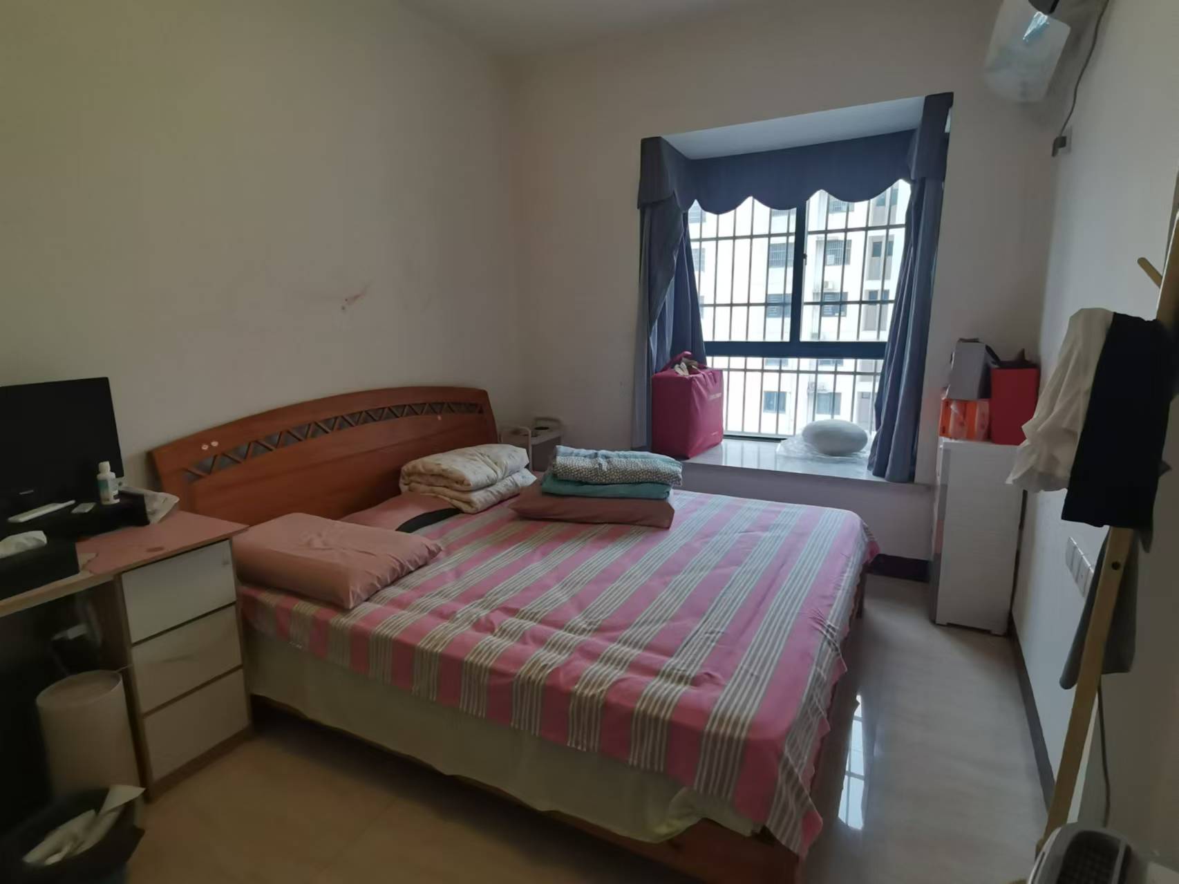 中景花园  2室2厅1卫    118.0万 中景花园  2室2厅1卫    118.0万室内图