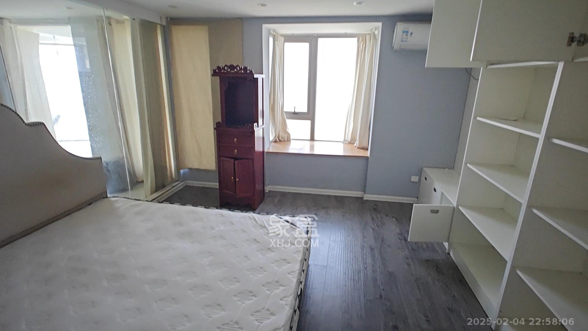 潮宗御苑  1室2厅2卫    6500.0元/月 潮宗御苑  1室2厅2卫    6500.0元/月室内图