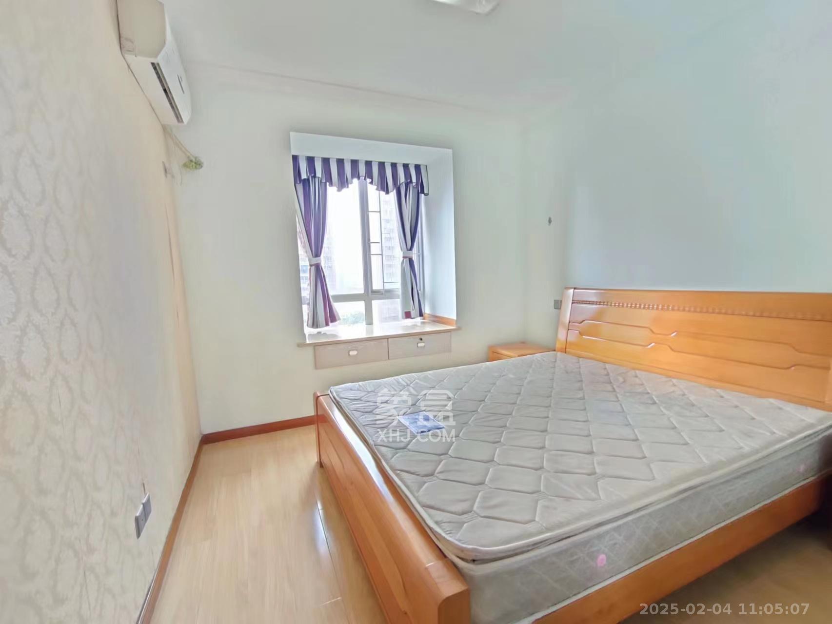 恒广国际景园一二区 3室2厅2卫 2400.0元/月 恒广国际景园一二区 3室2厅2卫 2400.0元/月室内图